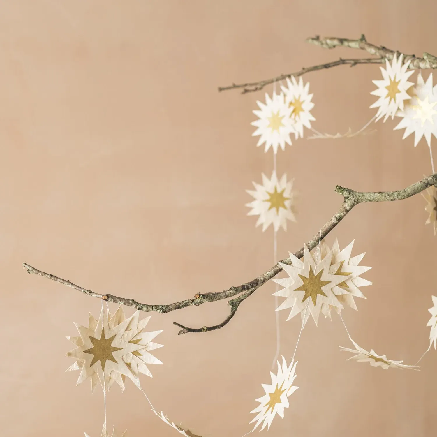 Concertina Christmas Garland - White, Gold image