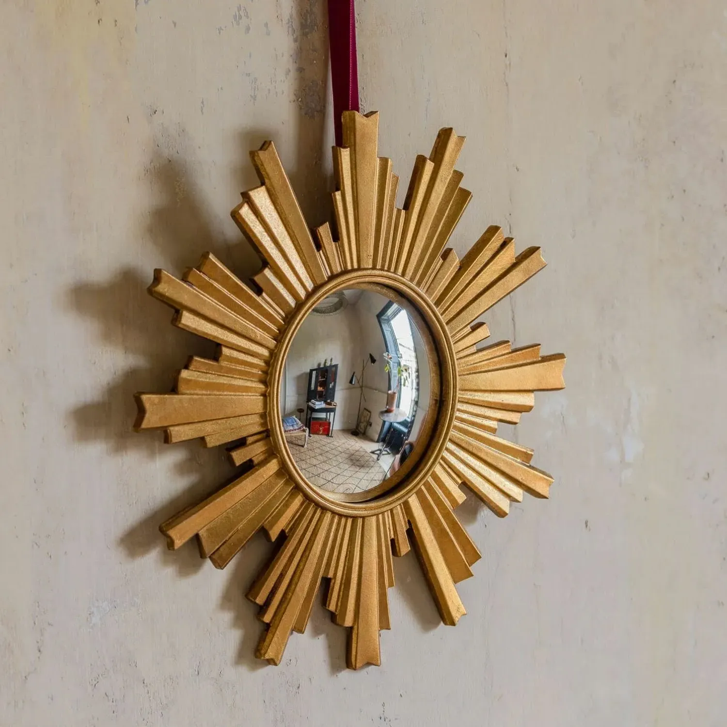 Convex Halo Wall Mirror - Gold