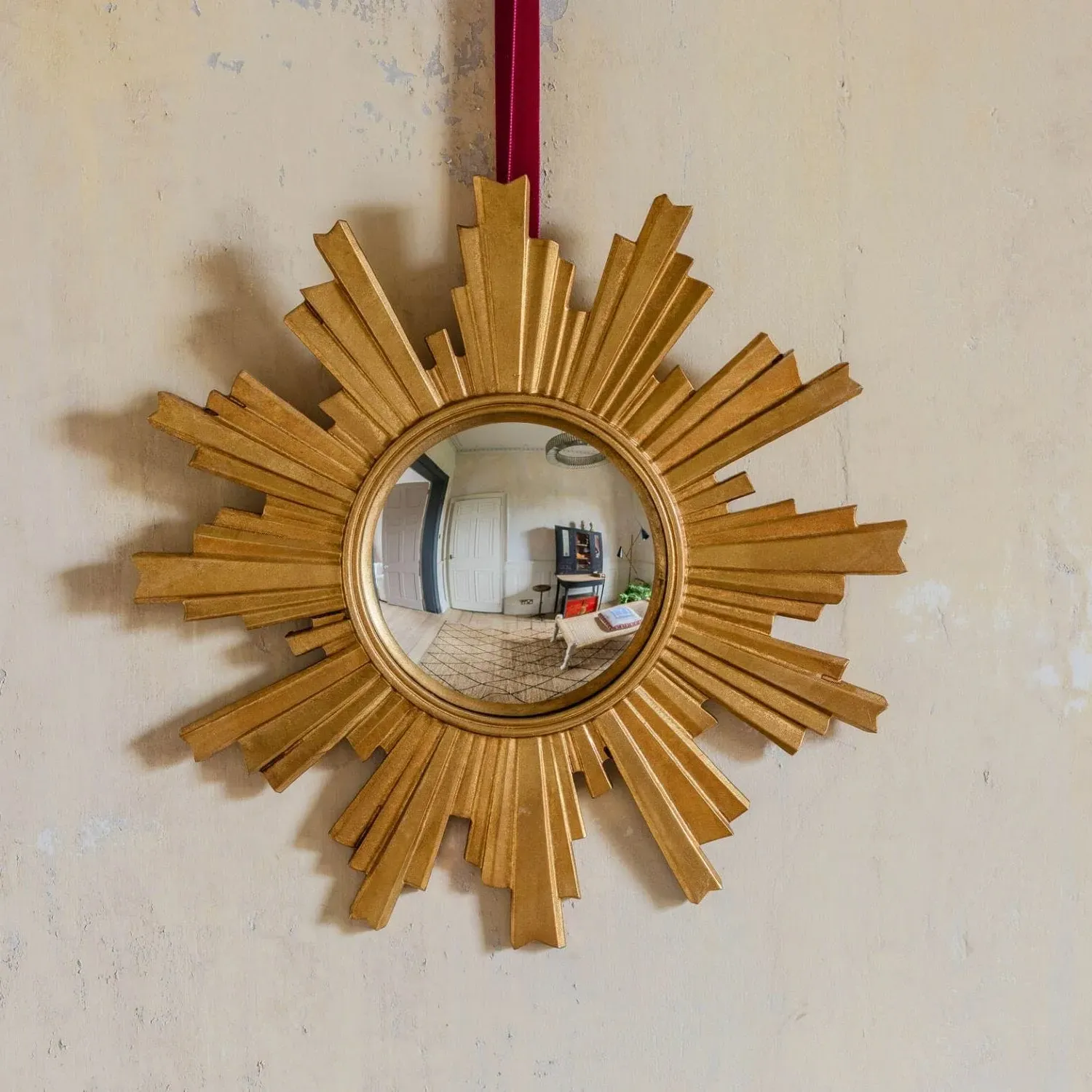 Convex Halo Wall Mirror - Gold