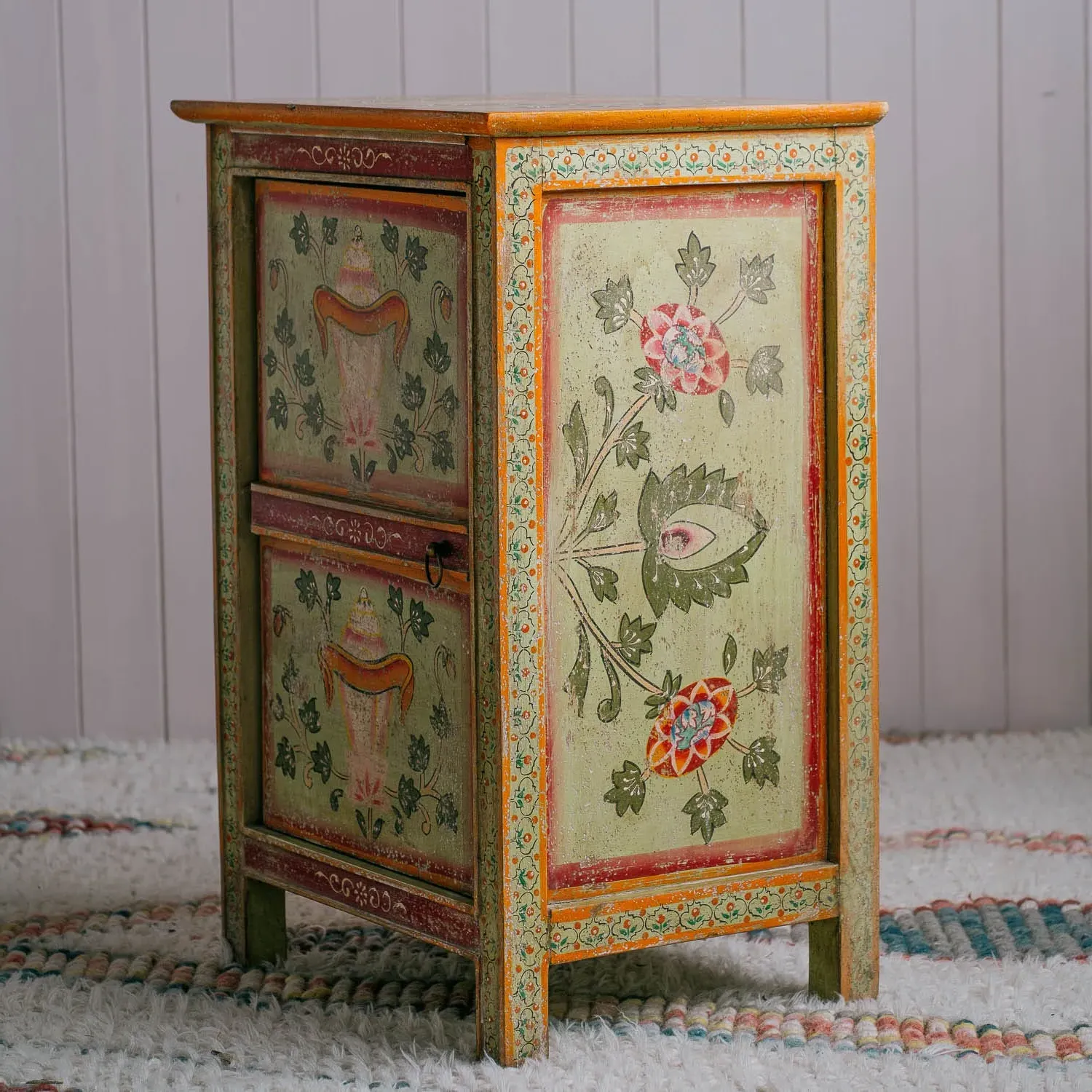 Dajie Painted Bedside Table - Green, Mango Wood