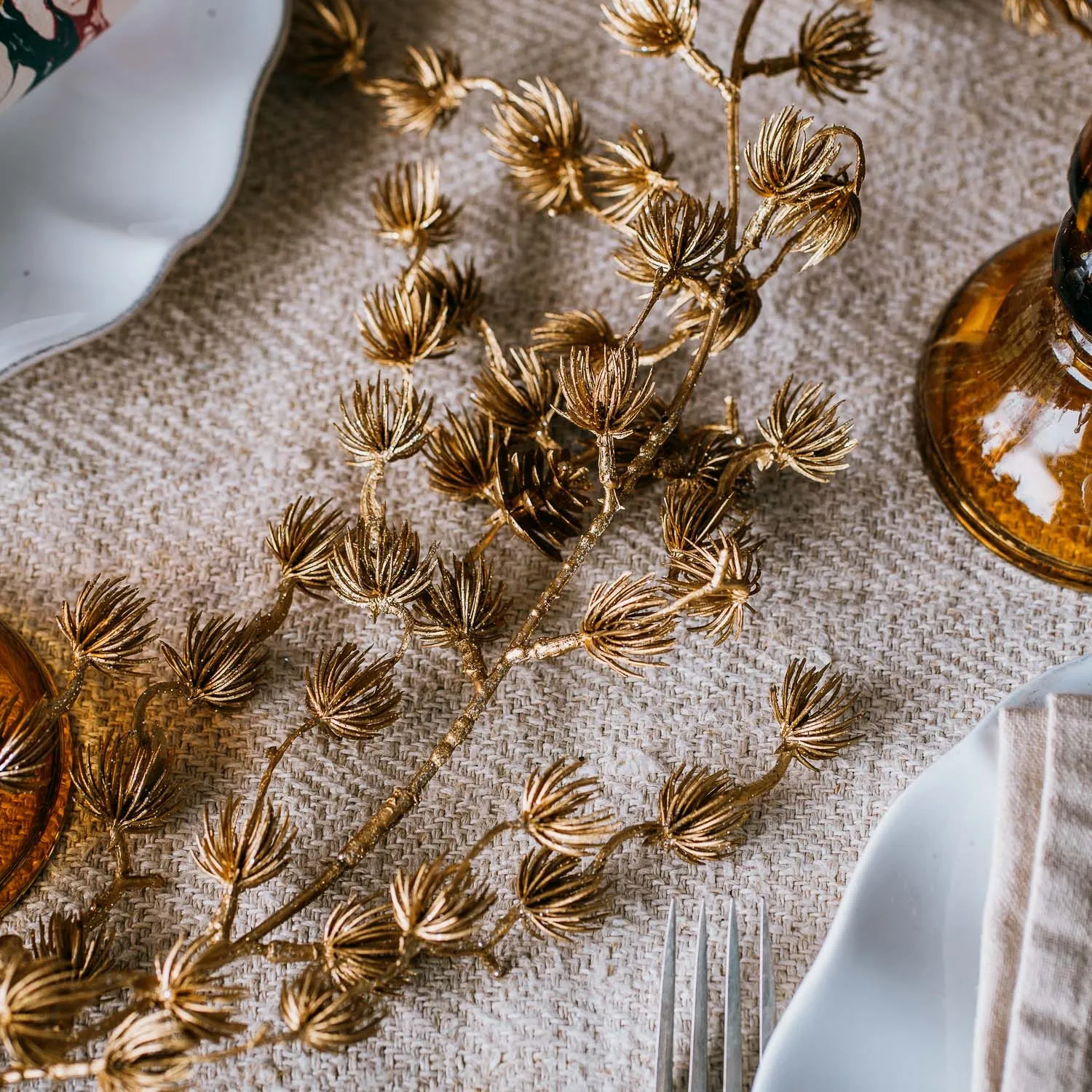 Ditsy Gold Pine Garland - Gold