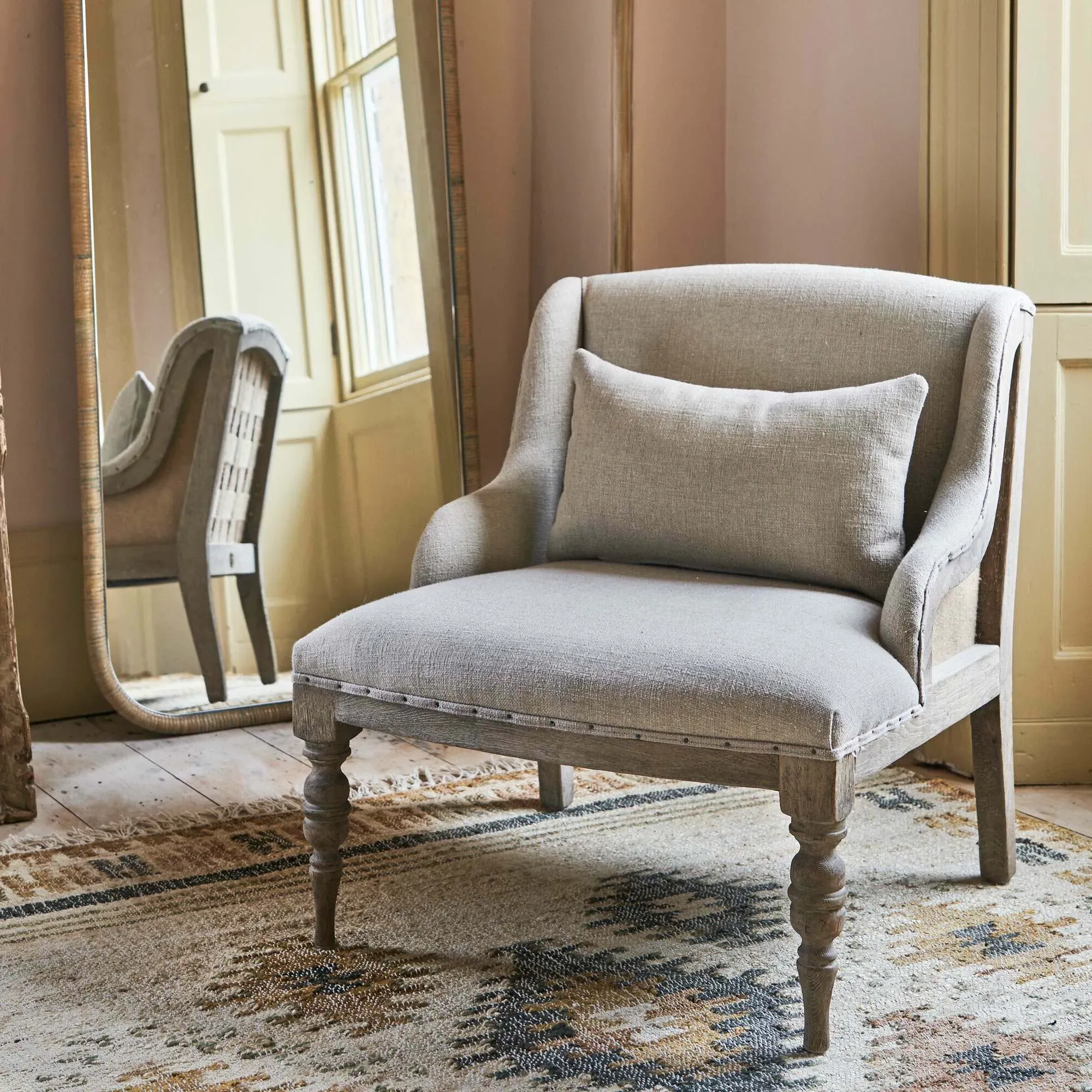 Duchess Armchair - Natural, Linen image