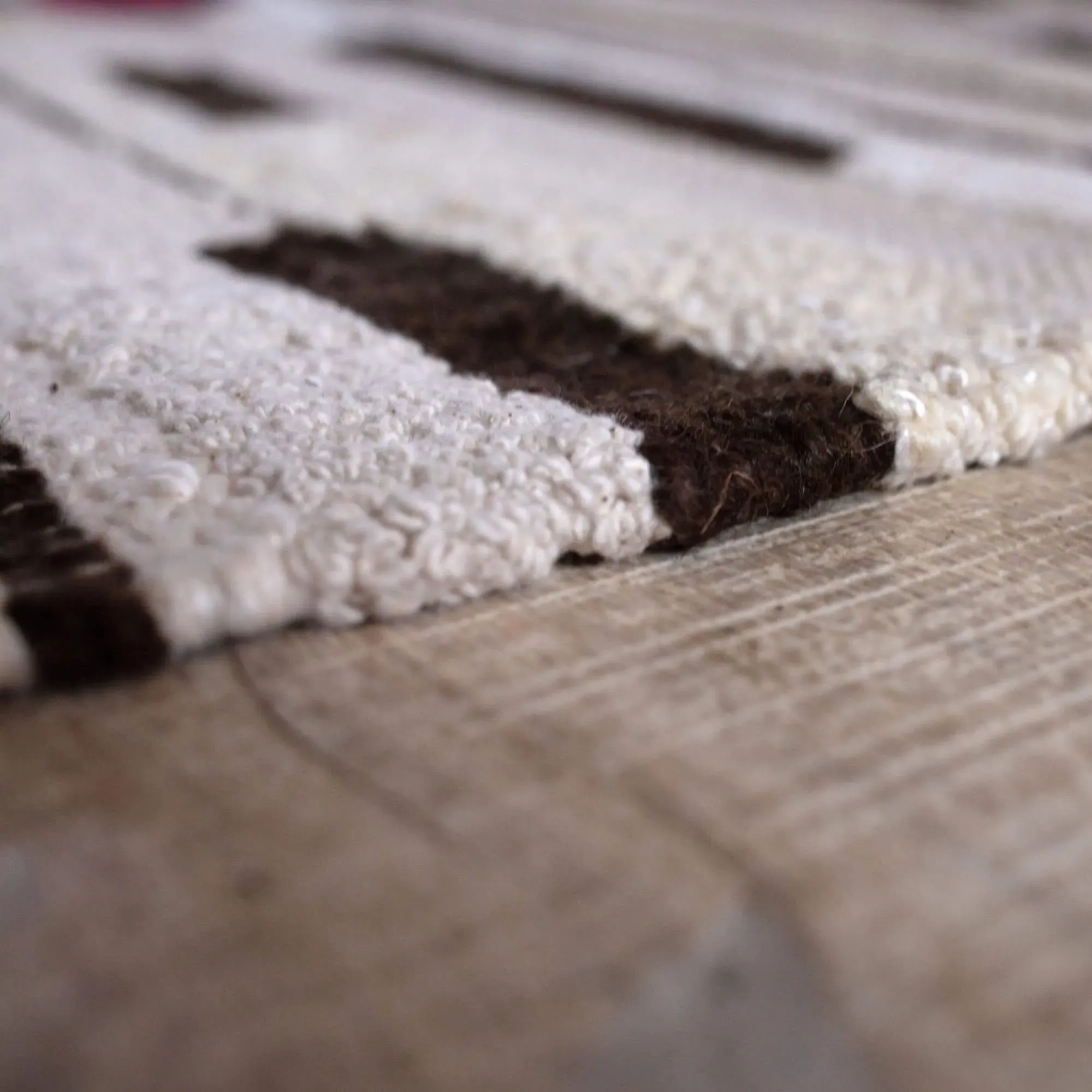 Elda Cotton Rug - Geometric Design