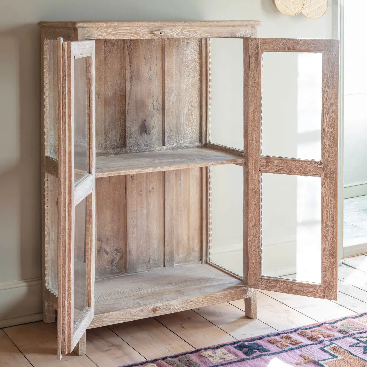 Elliot Wooden and Glass Cabinet - Whitewashed, Mango Wood