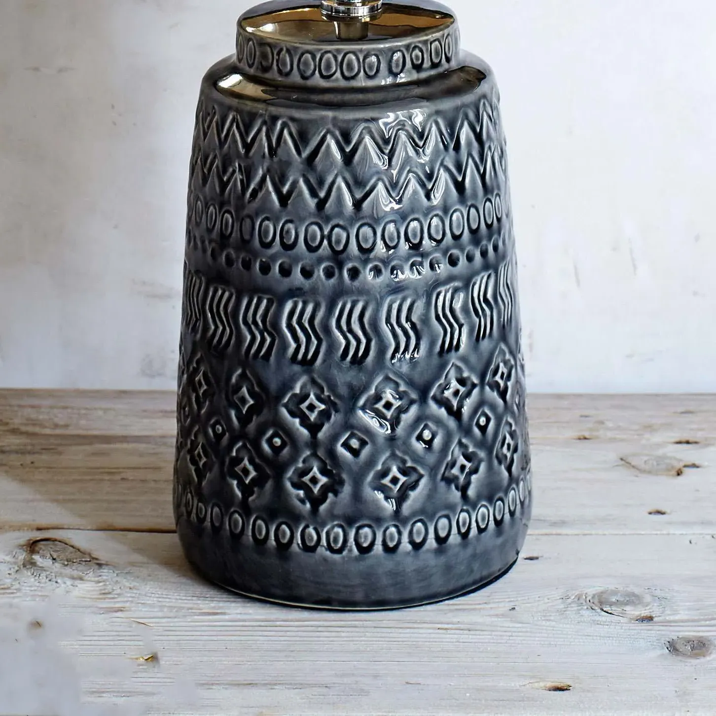 Embossed Ceramic Bedside Lamp with Shade - Grey