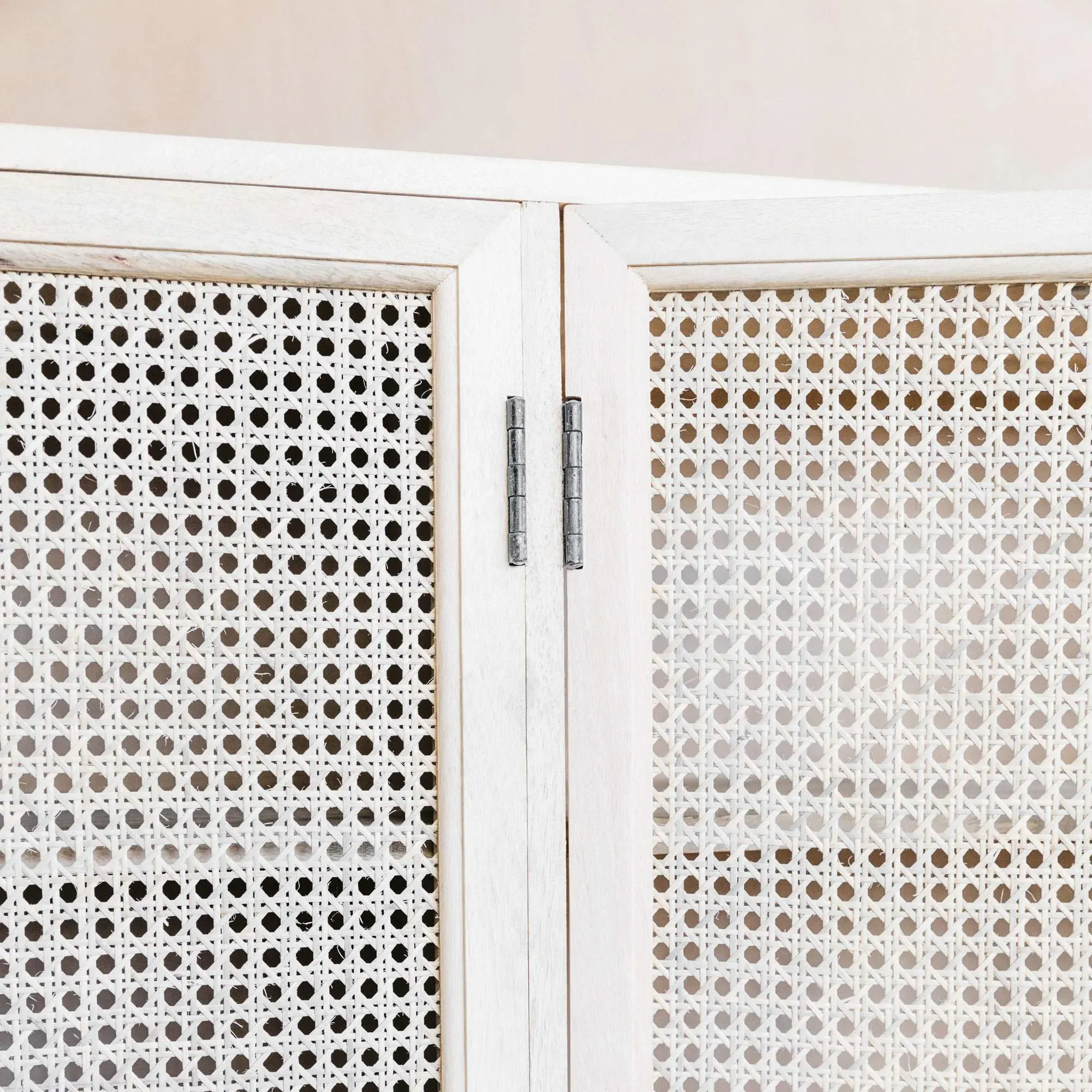 Esben Four Door Sideboard - White, Mango Wood