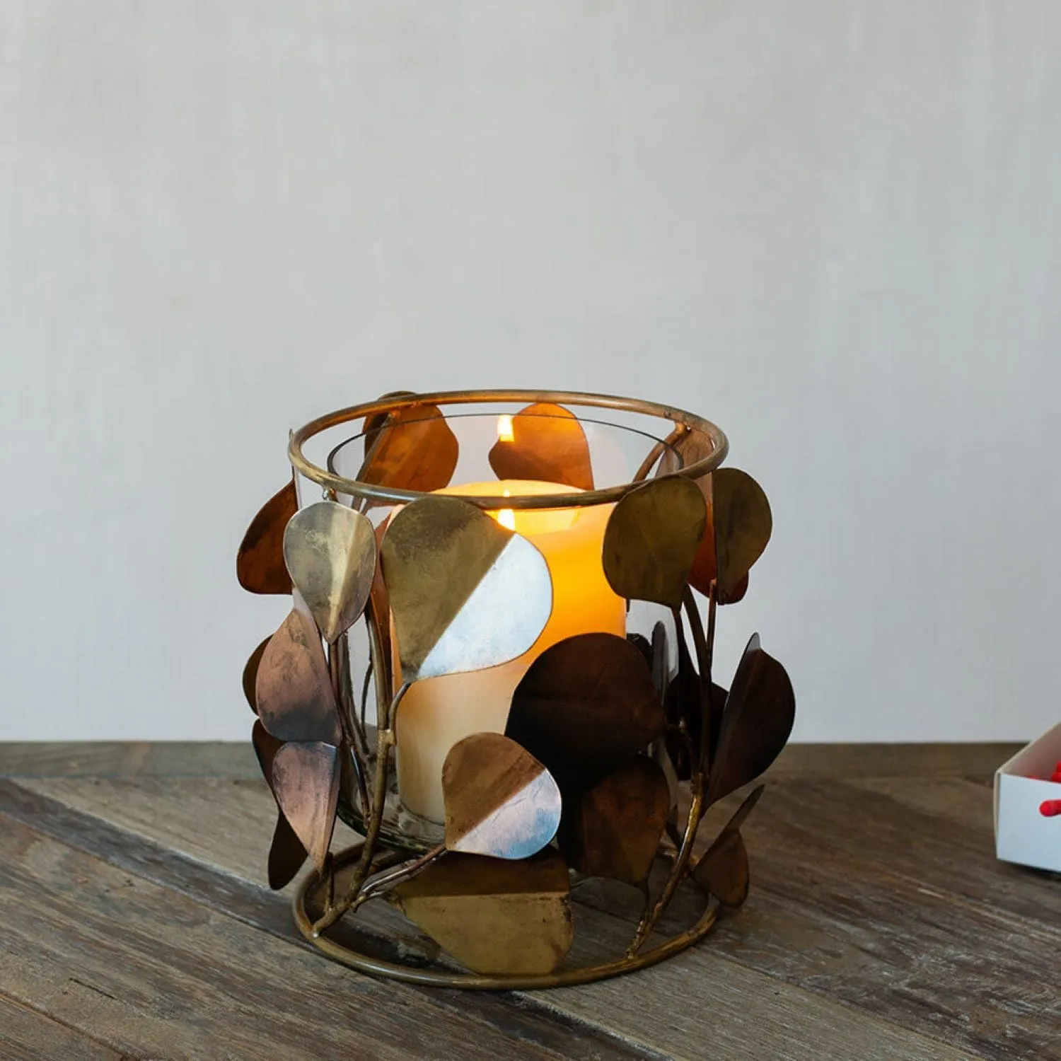 Eucalyptus Leaf Tea Light Holder - Brass image