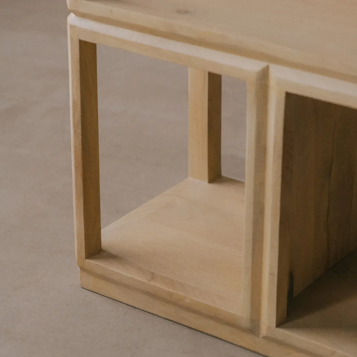 Evander Shelving Unit - Mango Wood