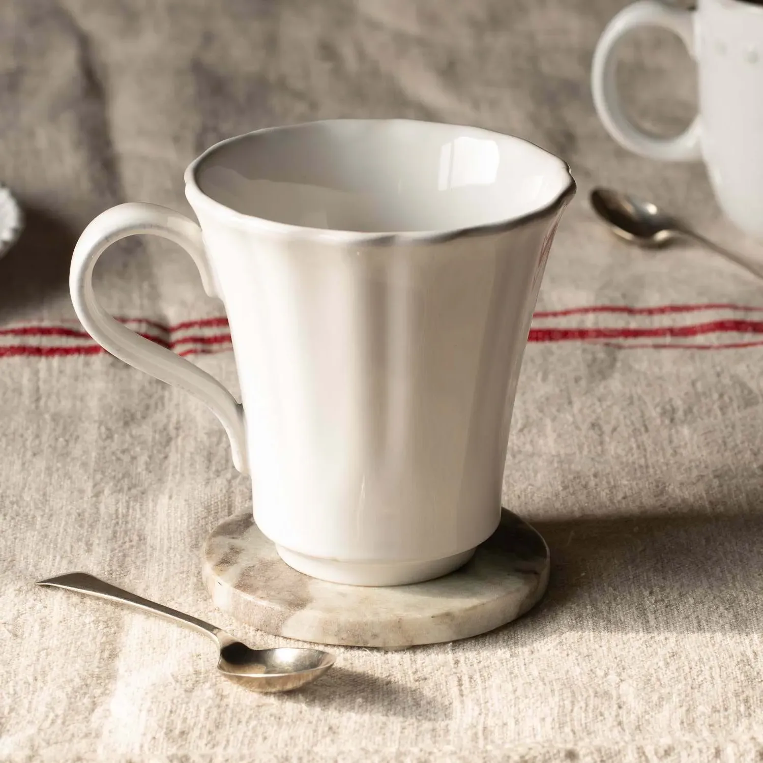 Evora Mug - Stoneware