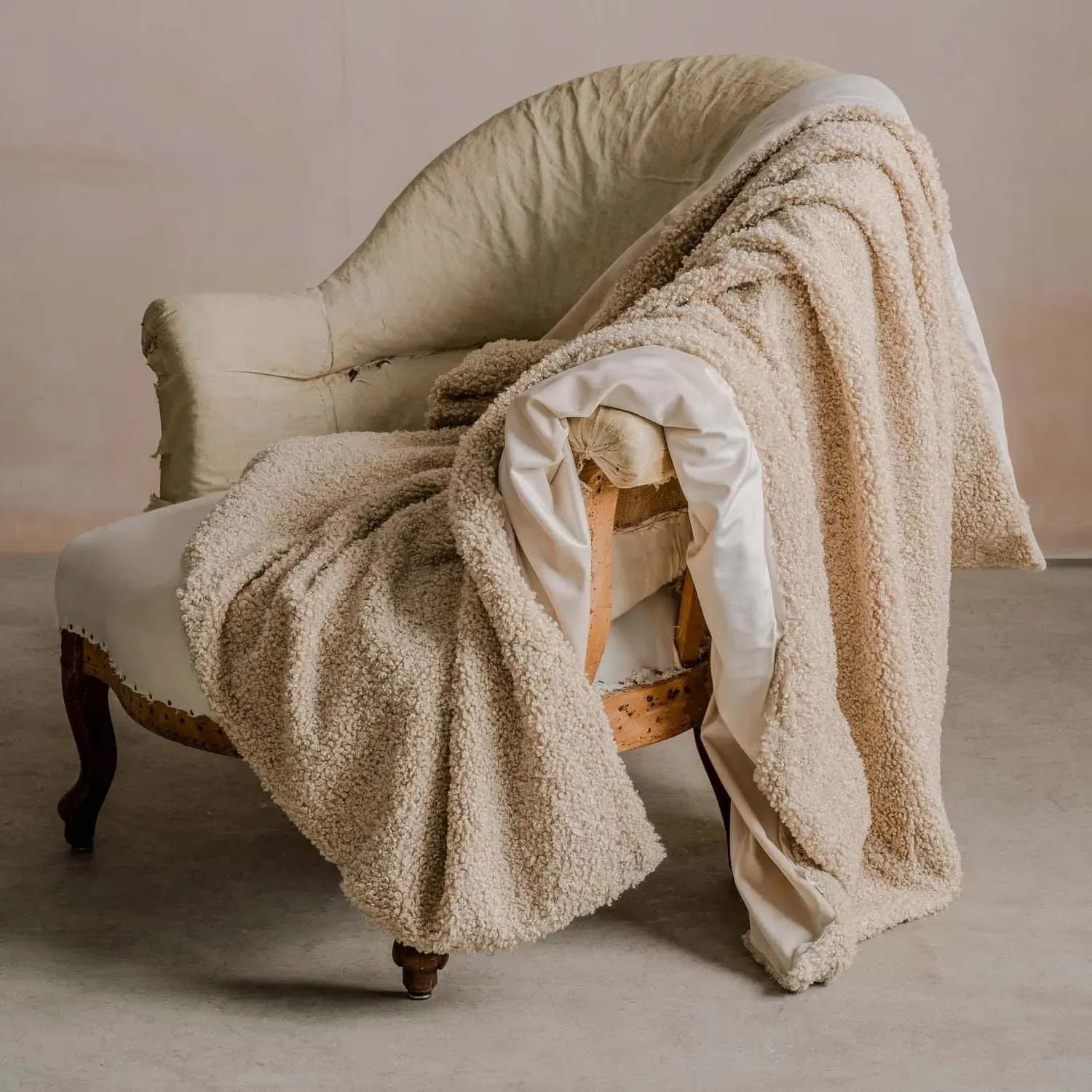 Faux Fur Throw - Oatmeal