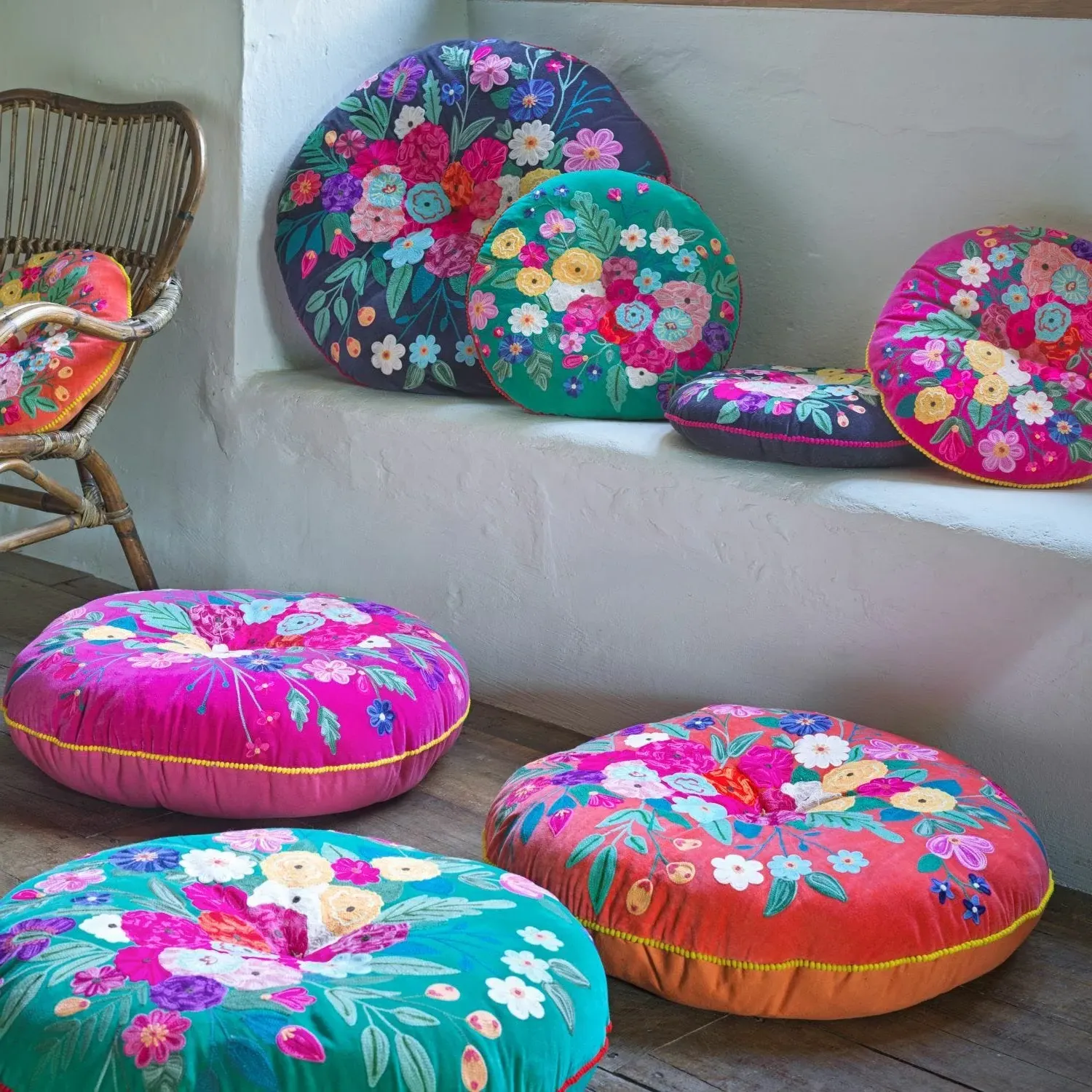 Fuchsia Bouquet Large Round Seat Pad - Cotton