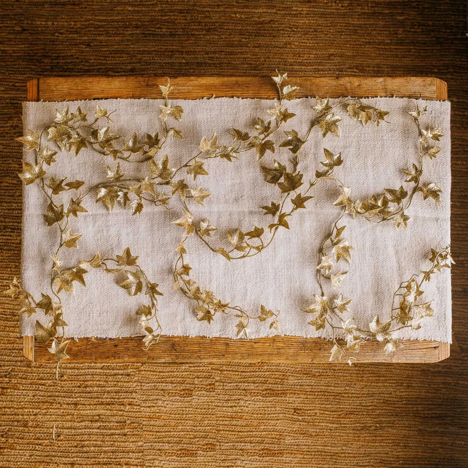 Glitter Ivy Garland - Gold
