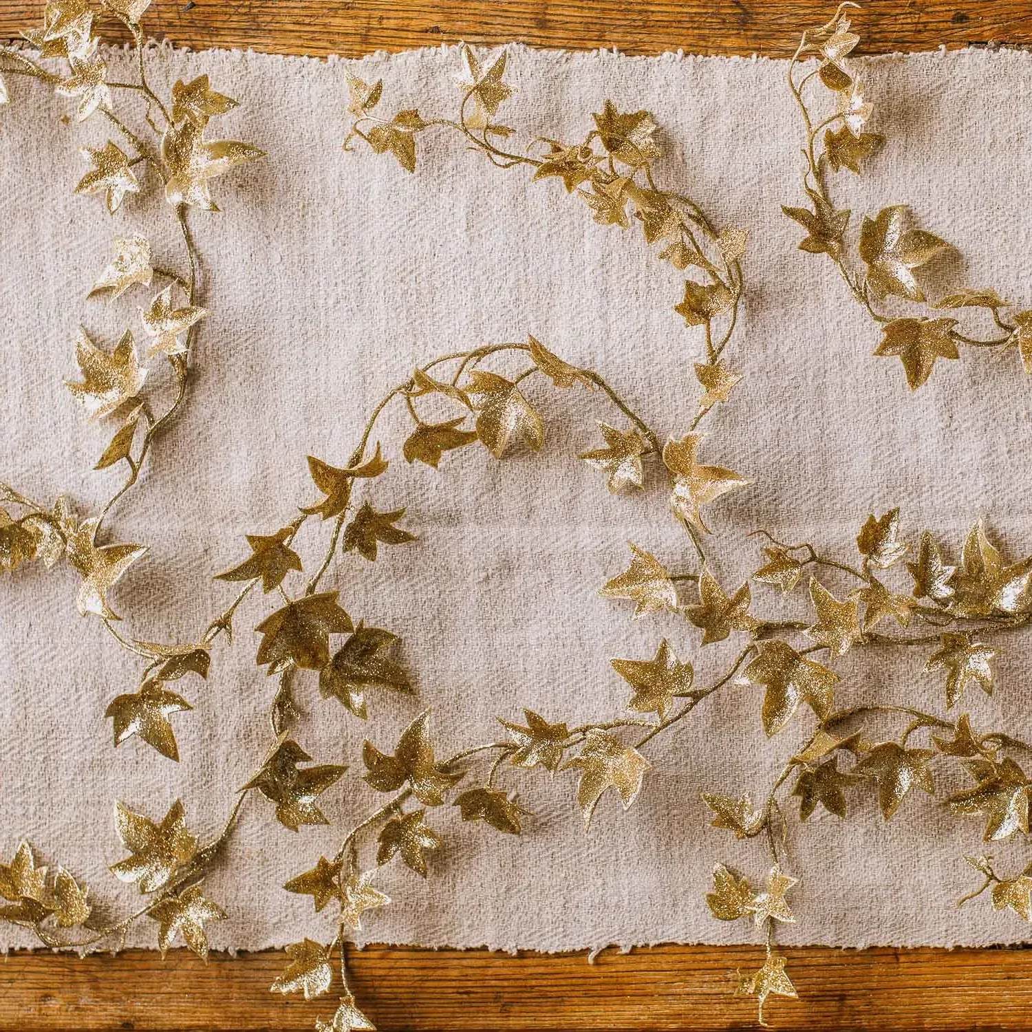 Glitter Ivy Garland - Gold