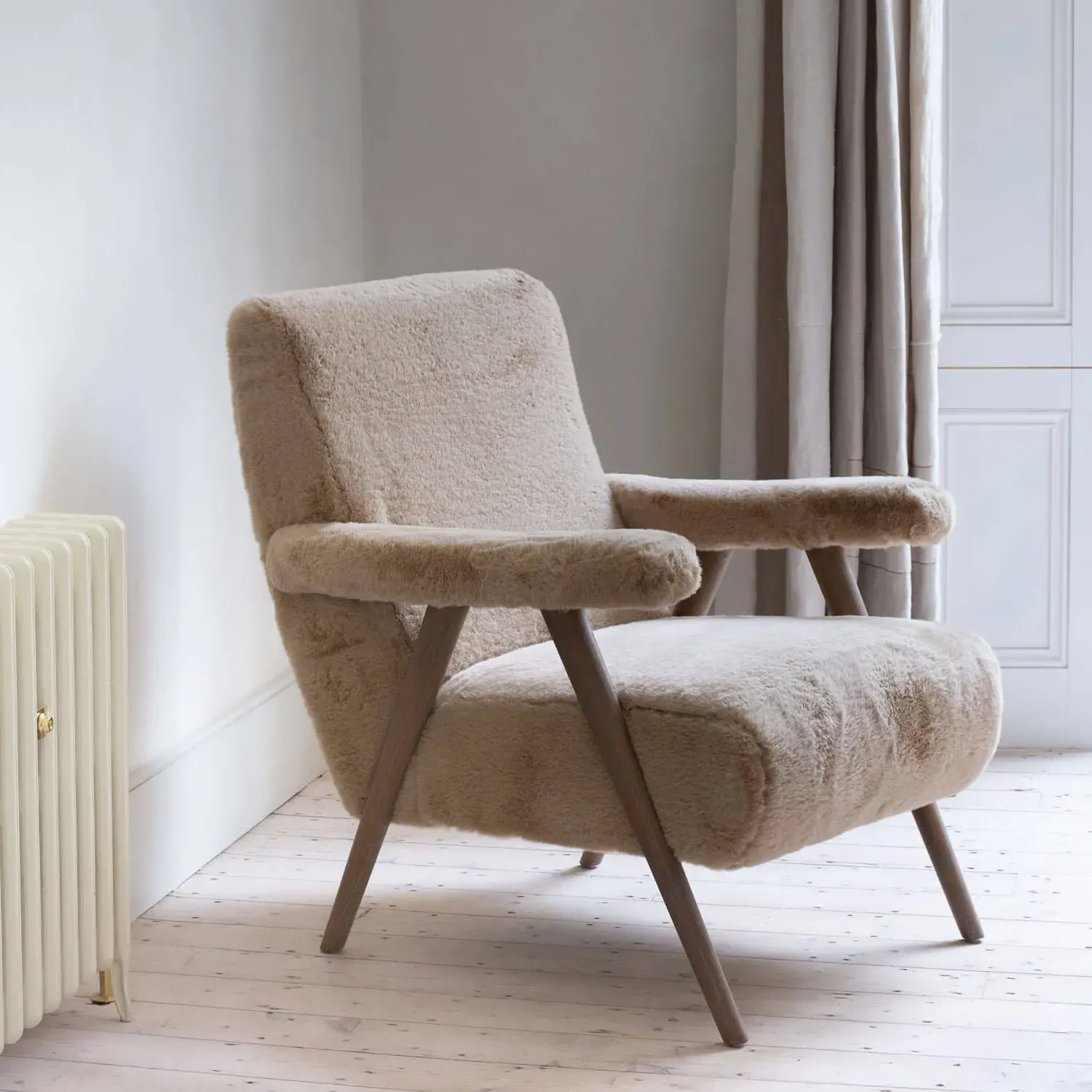 Grayson Faux Sheepskin Chair - Oak image