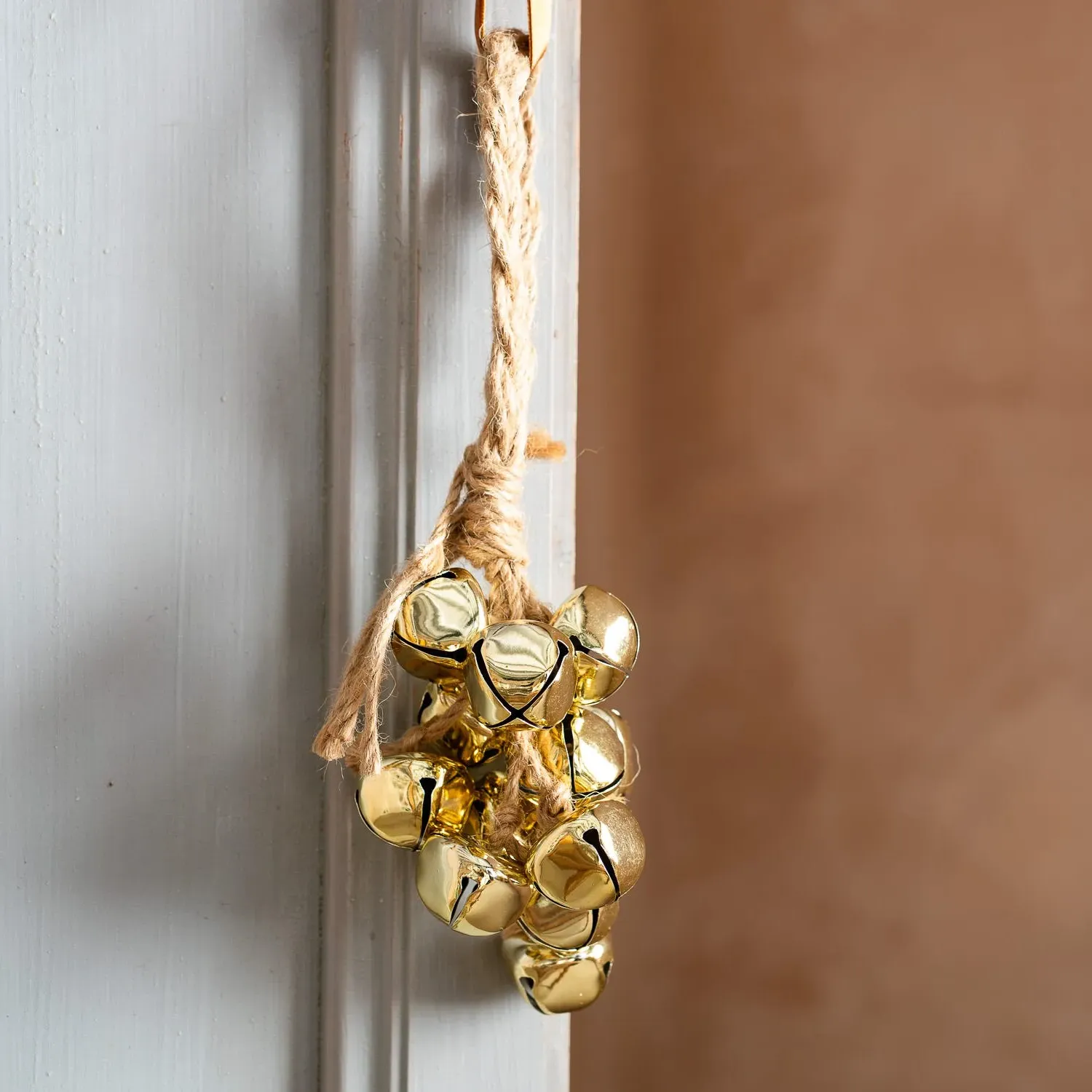 Hanging Jingle Bell Cluster - Gold, Iron