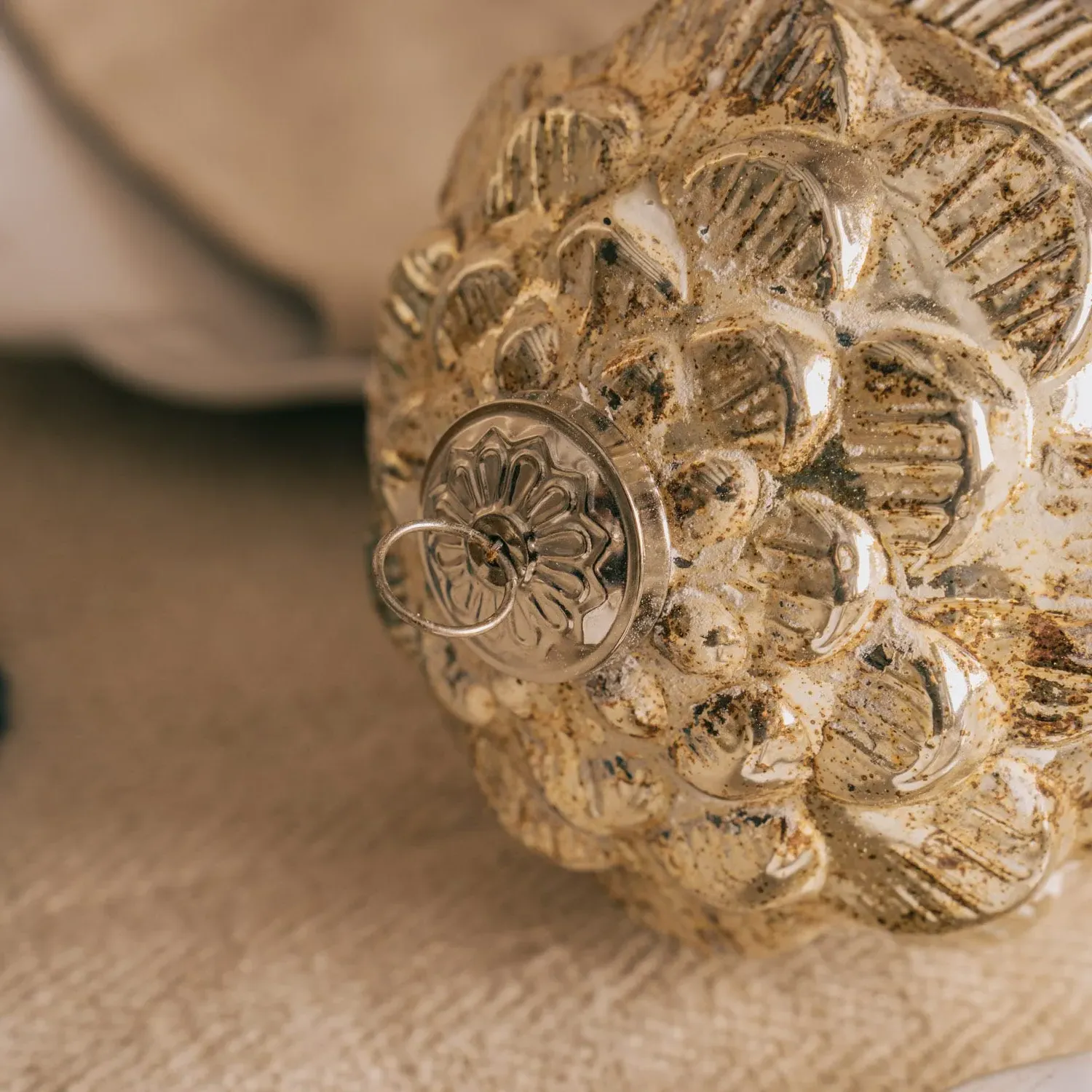 Hanging Pinecone - Aged Silver, Iron