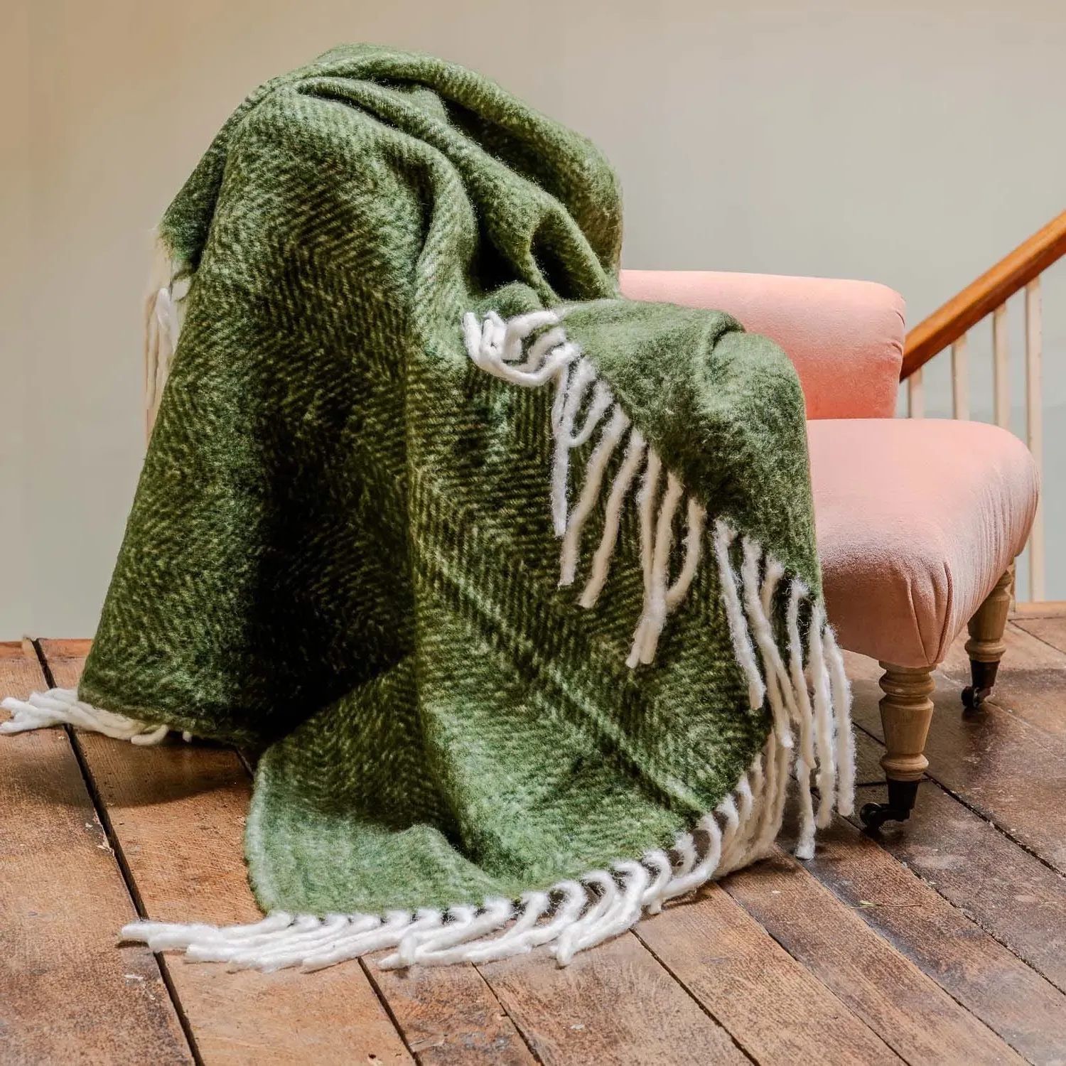 Lambstail Throw - Olive