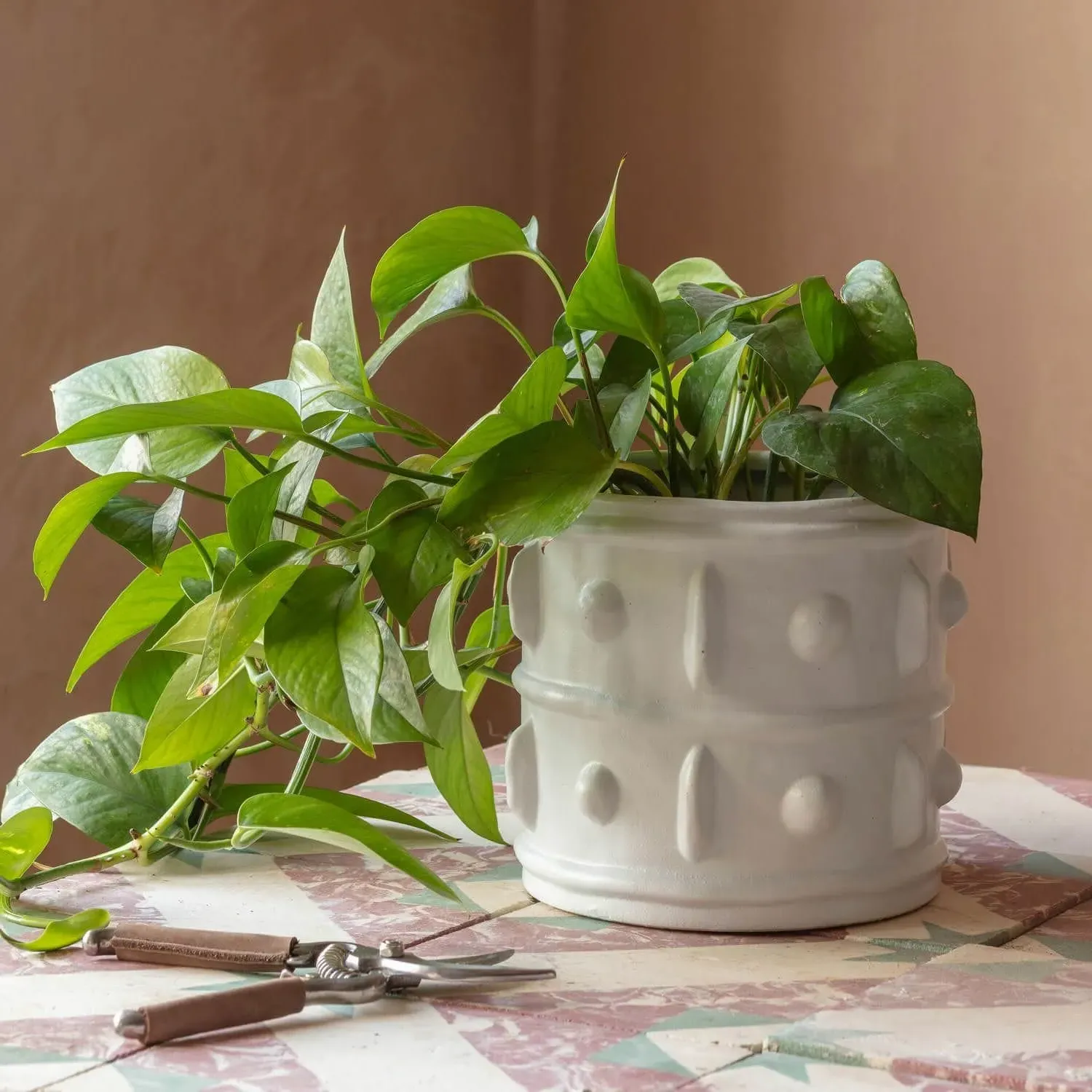 Large Rustic Planter - White, Ceramic image