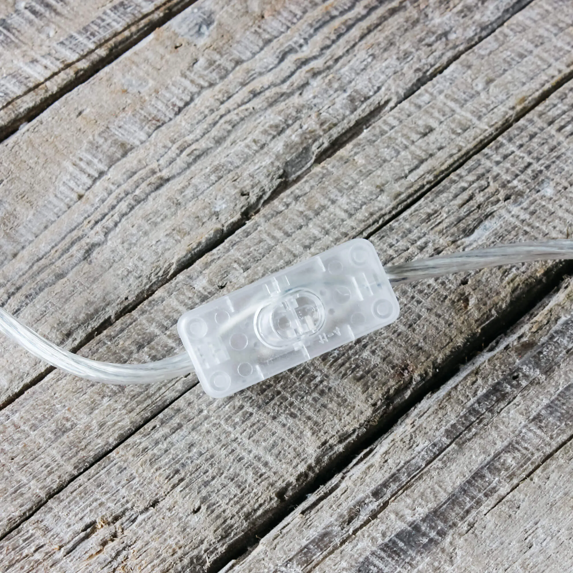 Laurent Table Lamp - Ivory, Iron