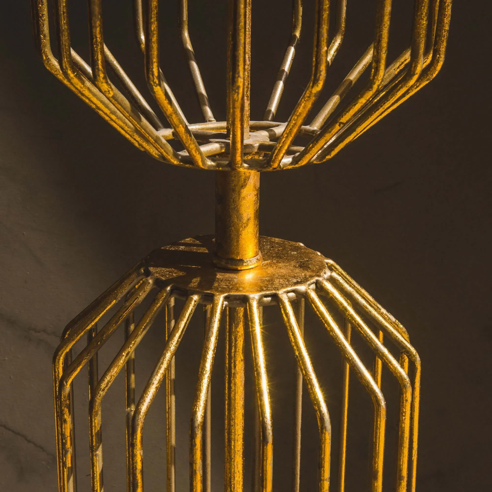 Linear Floor Lamp - Gold, Brass