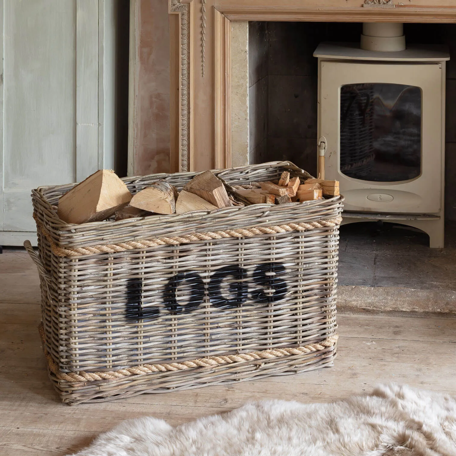 Log and Kindling Basket with Rope - Rattan