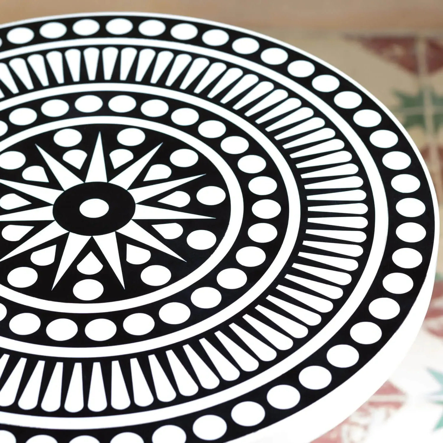 Maisie Round Side Table - Marble, Resin