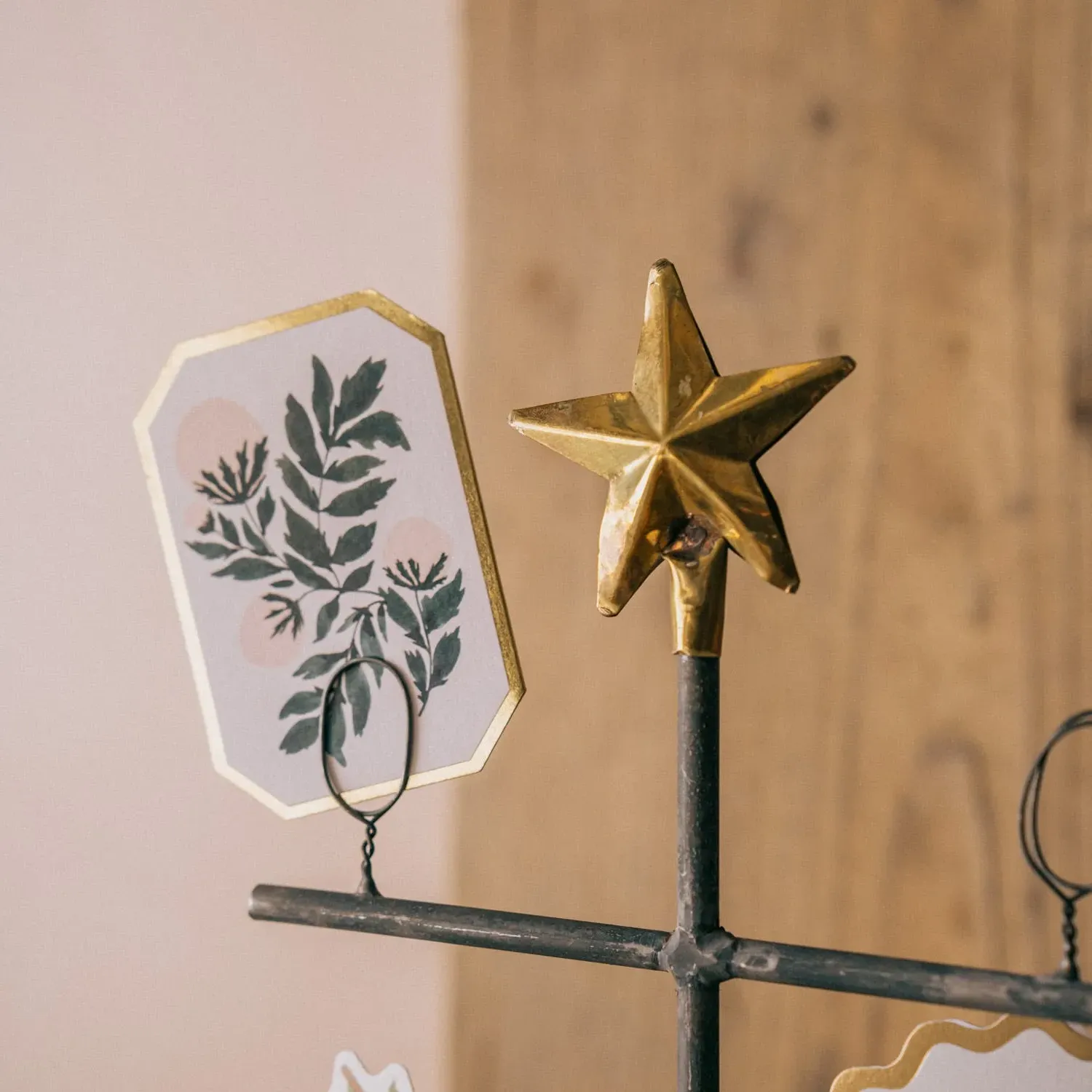 Metal Christmas Tree Card Stand with Star - Gold