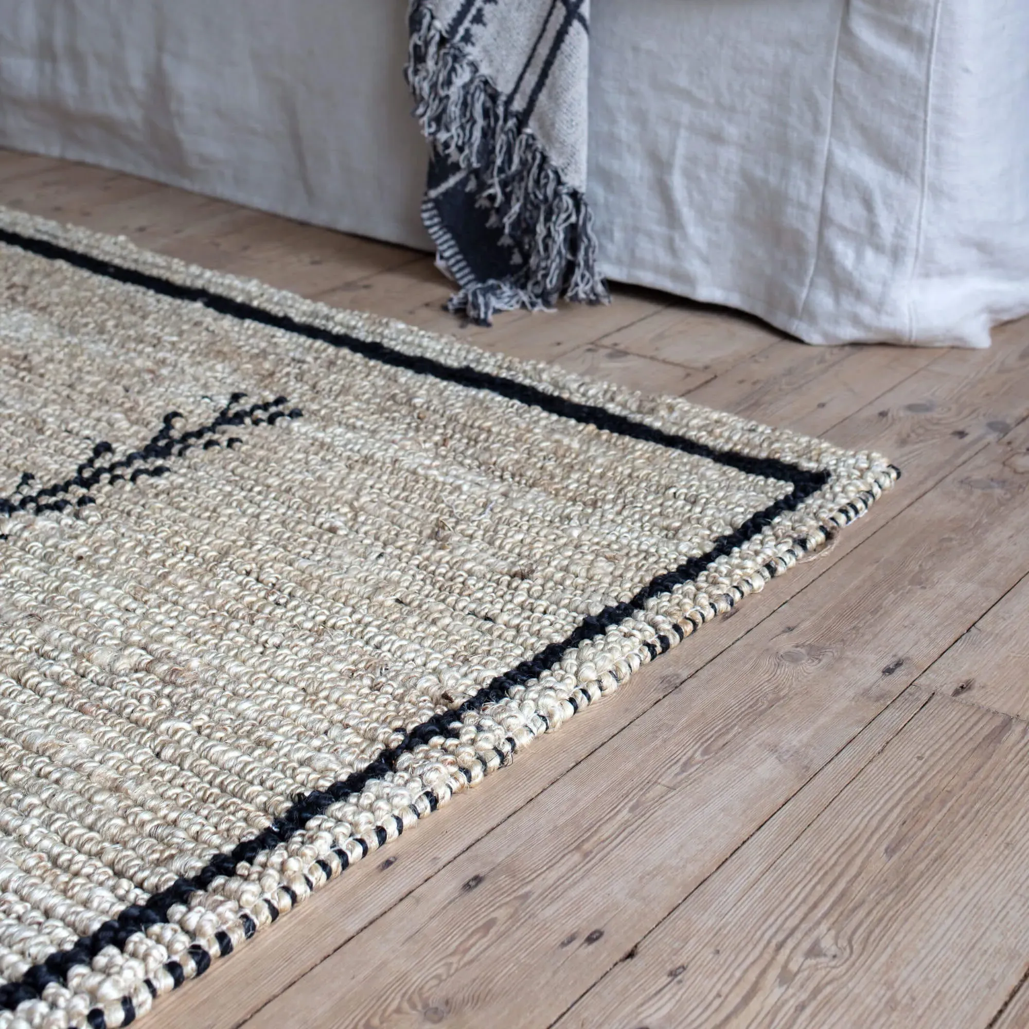 Micah Handwoven Rug 250 x 350cm - Black, Hemp