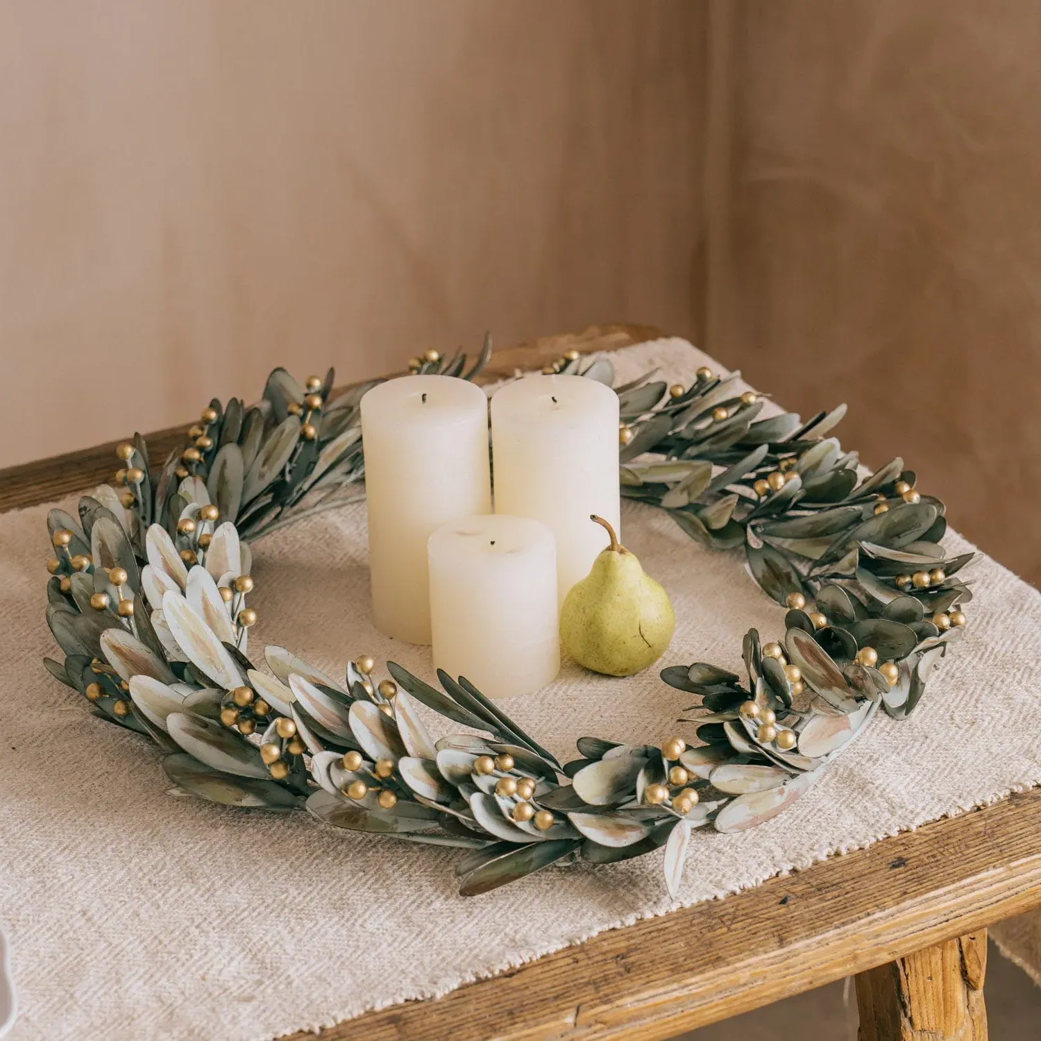 Mistletoe Wreath - Green, Metal