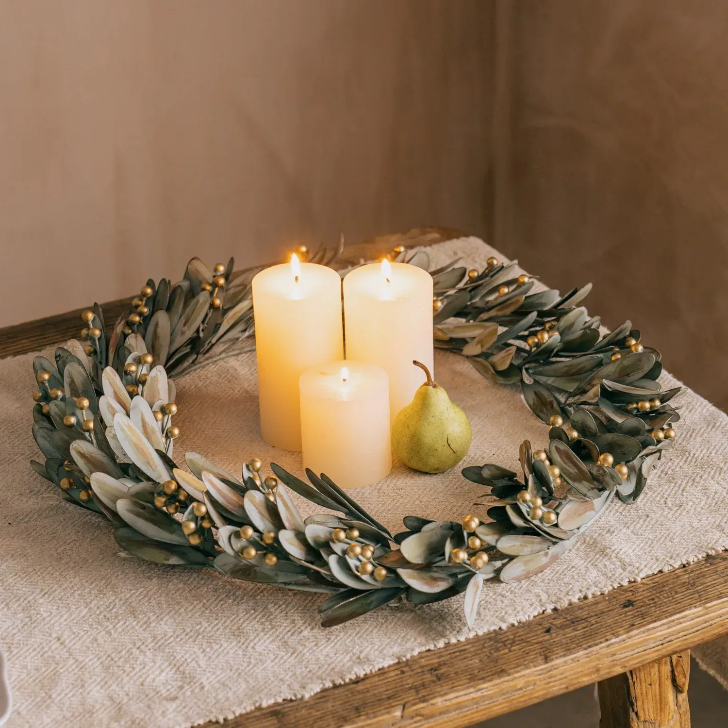 Mistletoe Wreath - Green, Metal