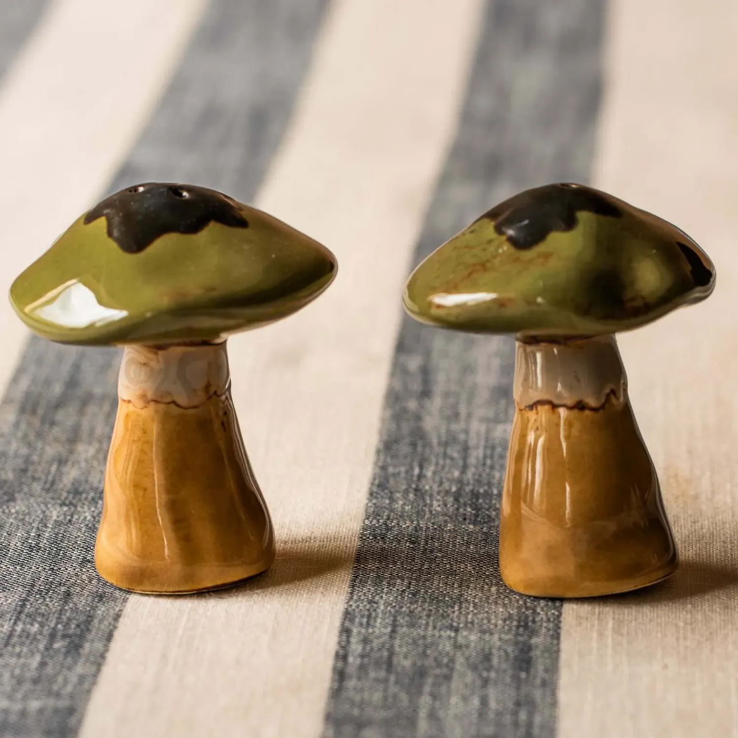 Mushroom Salt & Pepper Shakers - Green
