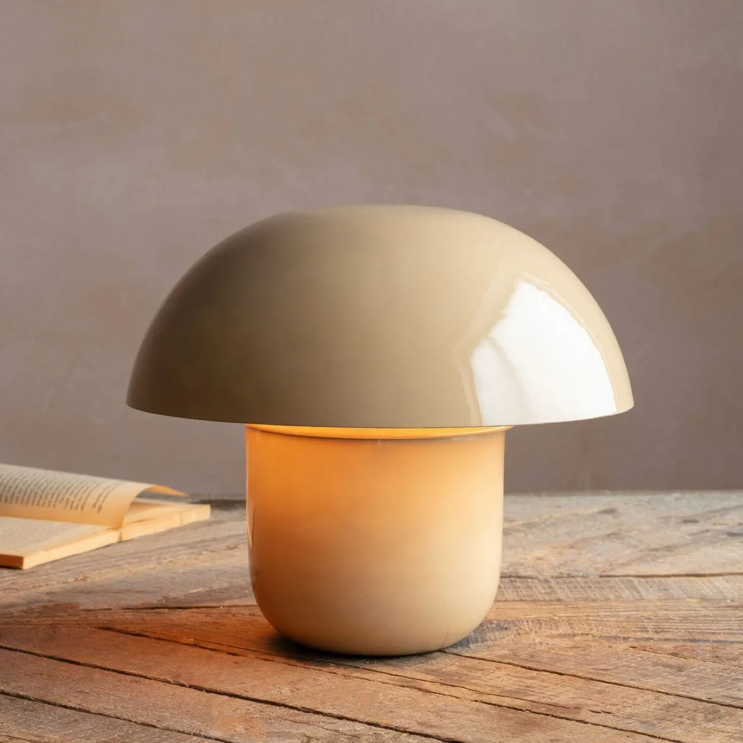 Mushroom Table Lamp - Brown