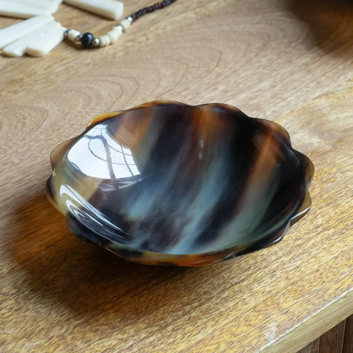 Natural Horn Petal Trinket Dish - Horn