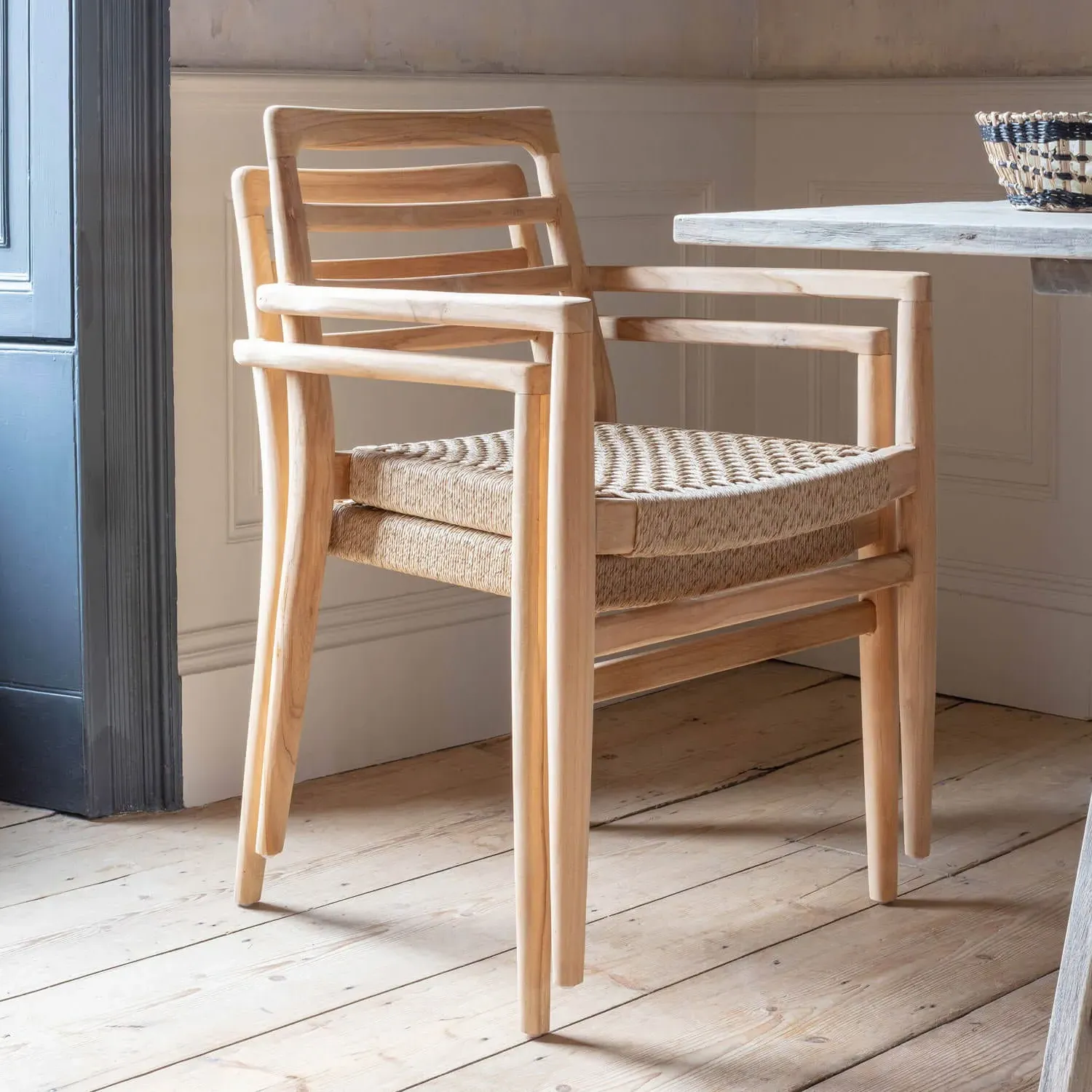 Noa Outdoor Dining Armchair - Teak