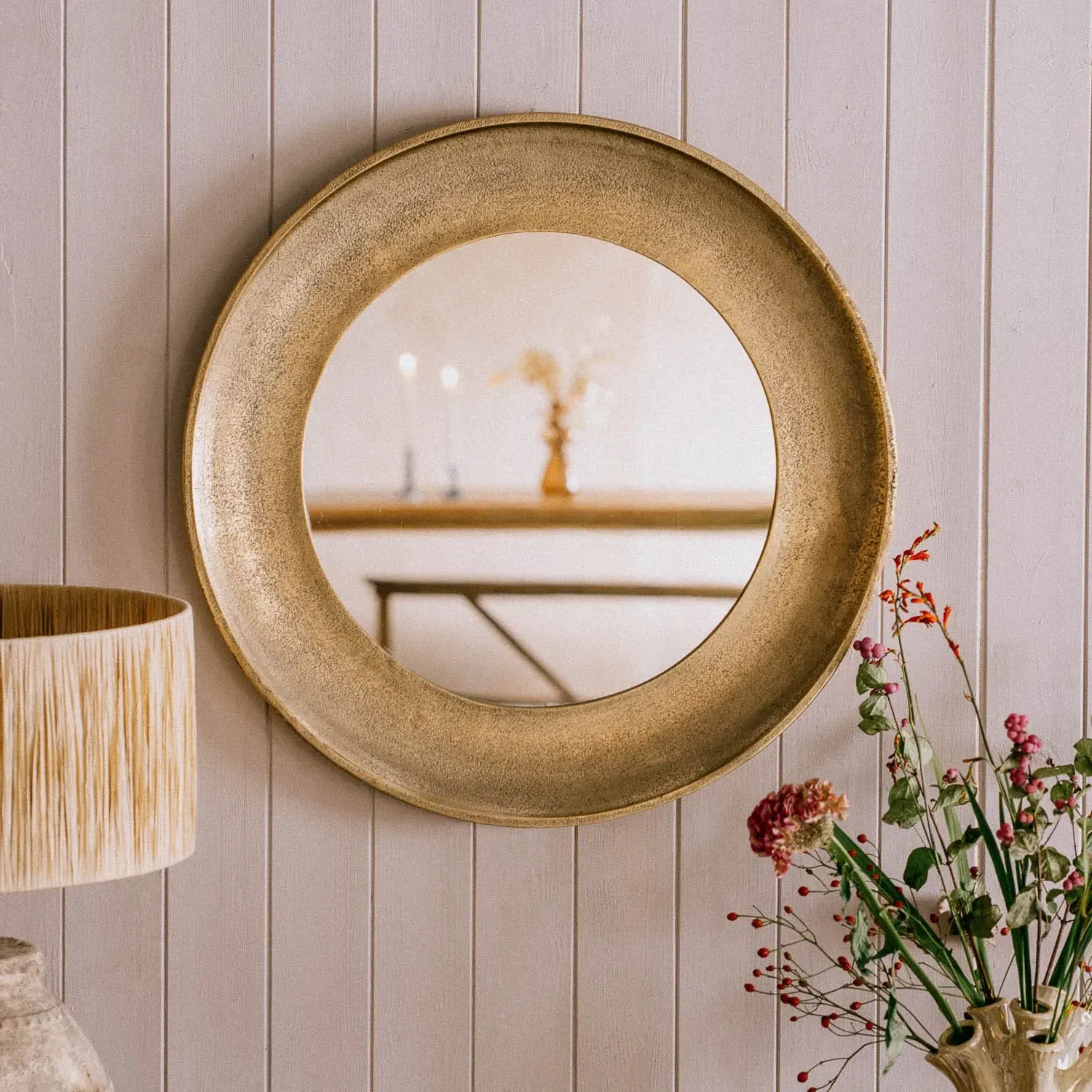 Oliver Small Round Wall Mirror - Aged Brass, Aluminium image