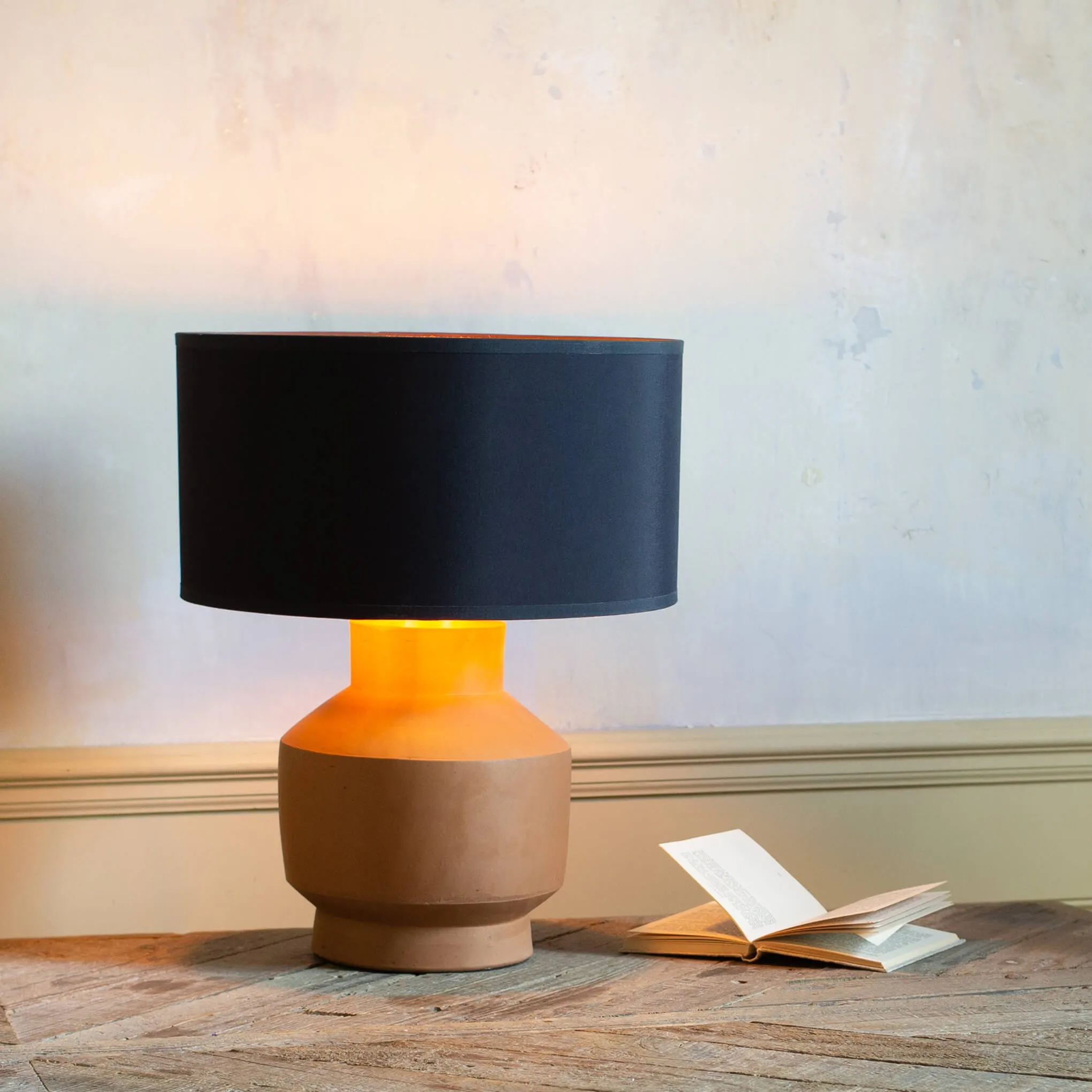 Porthia Table Lamp - Terracotta