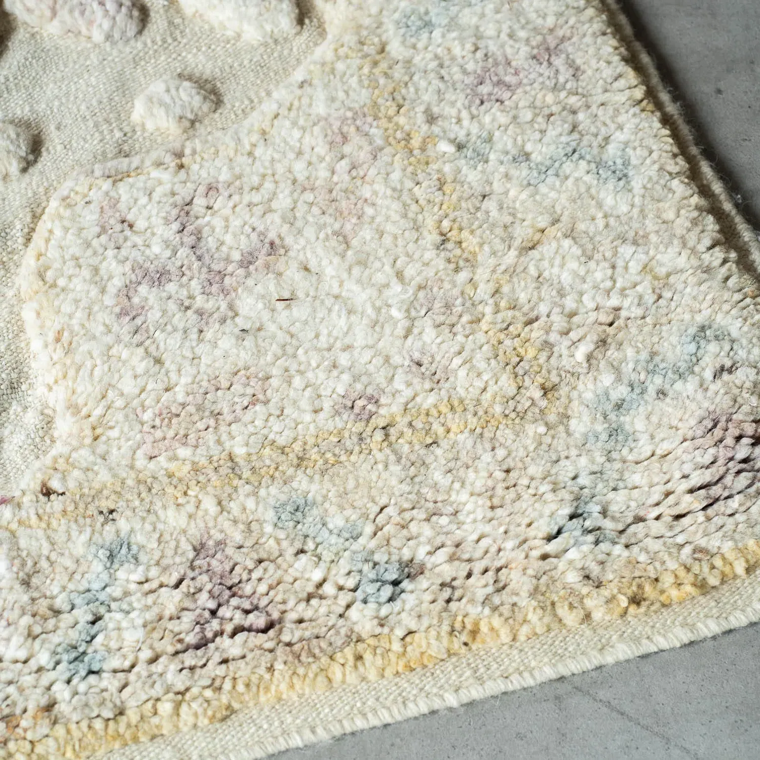 Posey Knotted Wool Rug - Beige, Wool