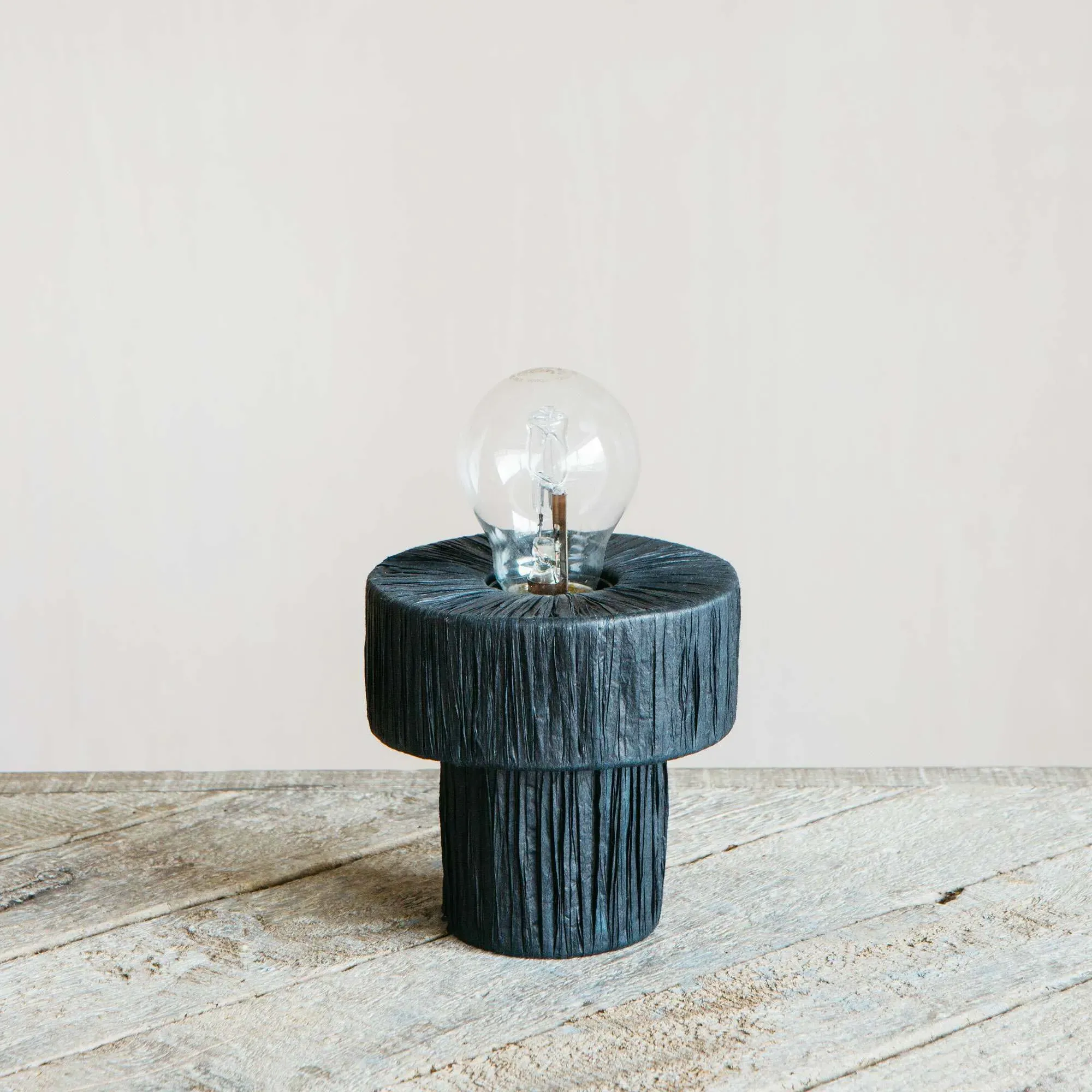 Raffy Table Lamp - Black, Raffia