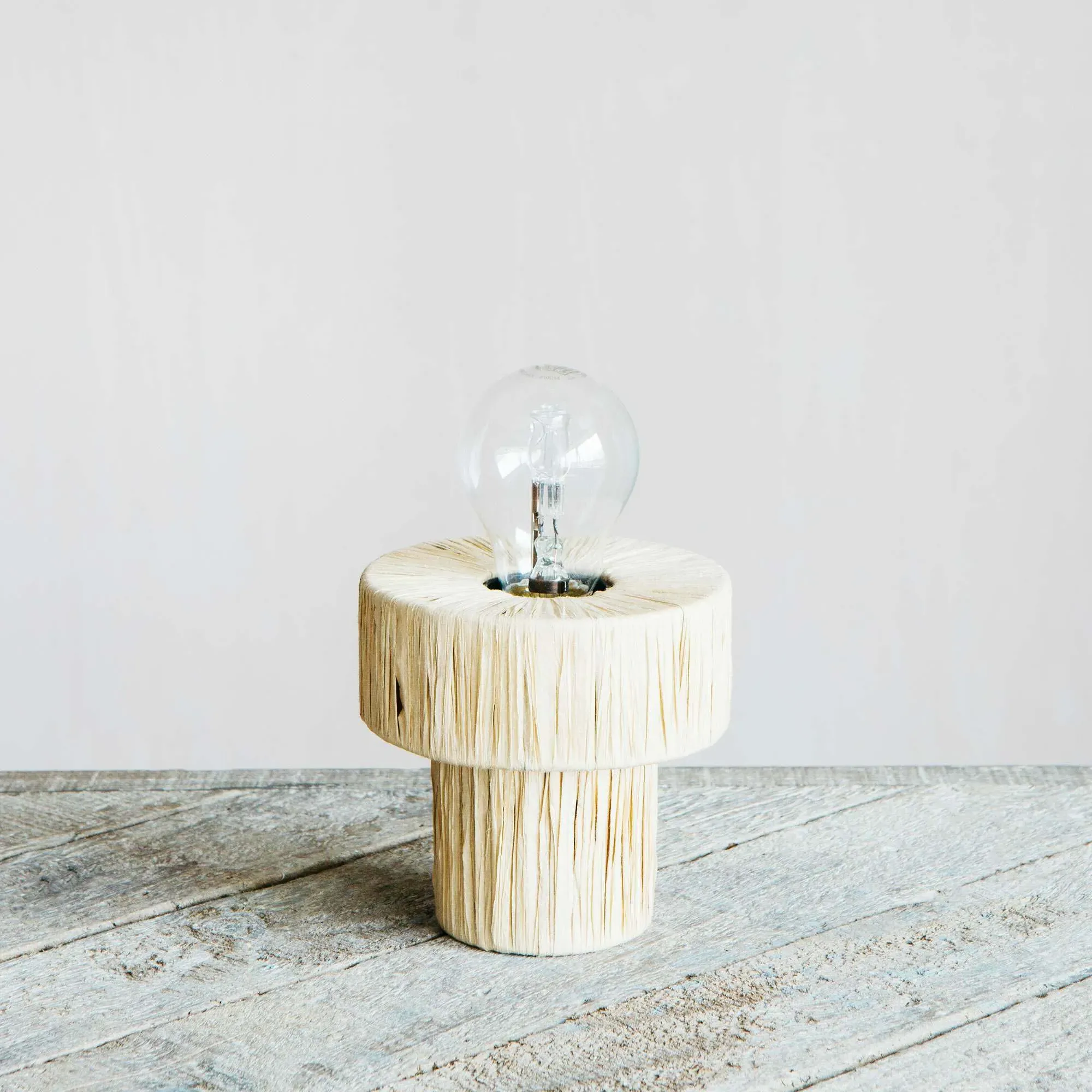 Raffy Table Lamp - Natural, Raffia