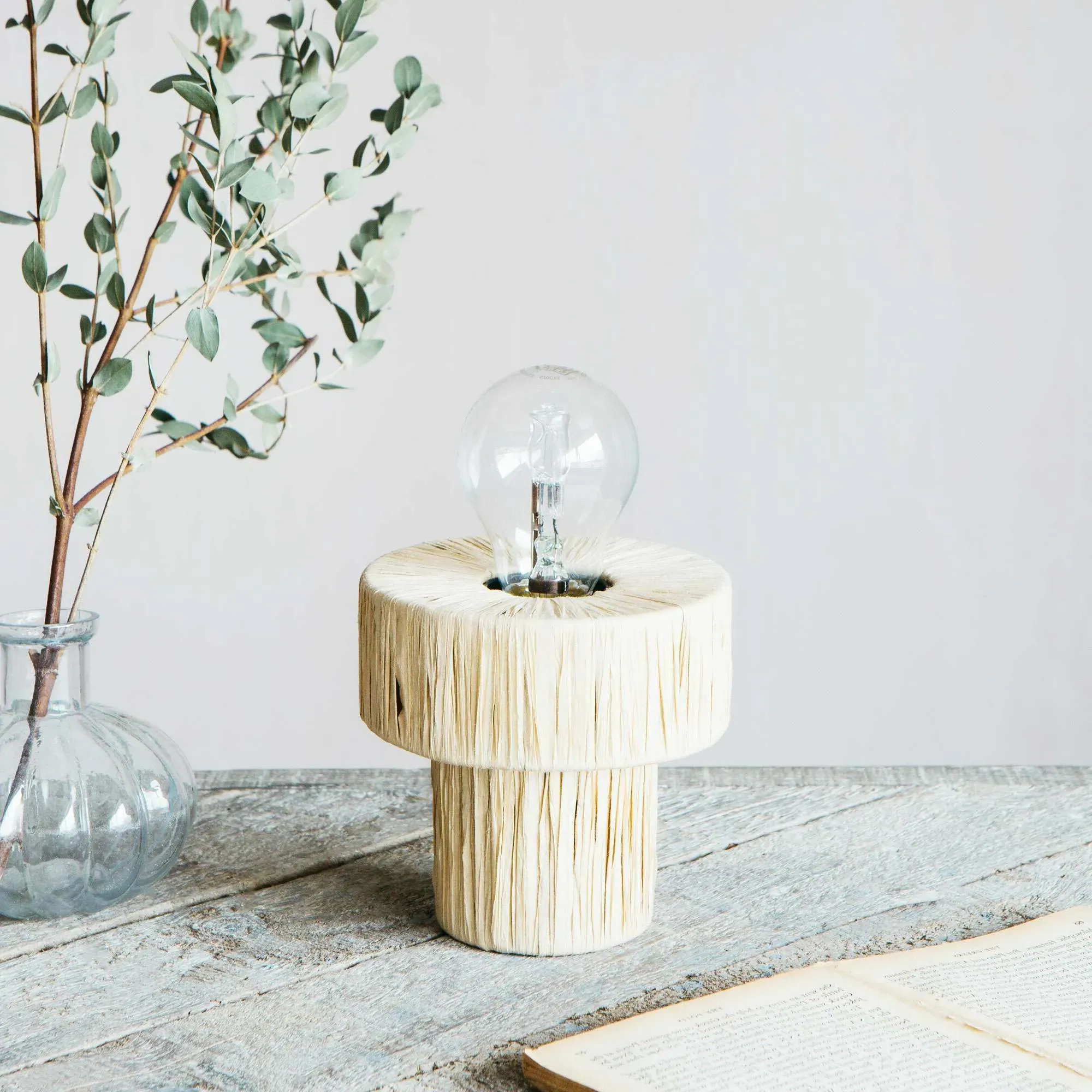 Raffy Table Lamp - Natural, Raffia