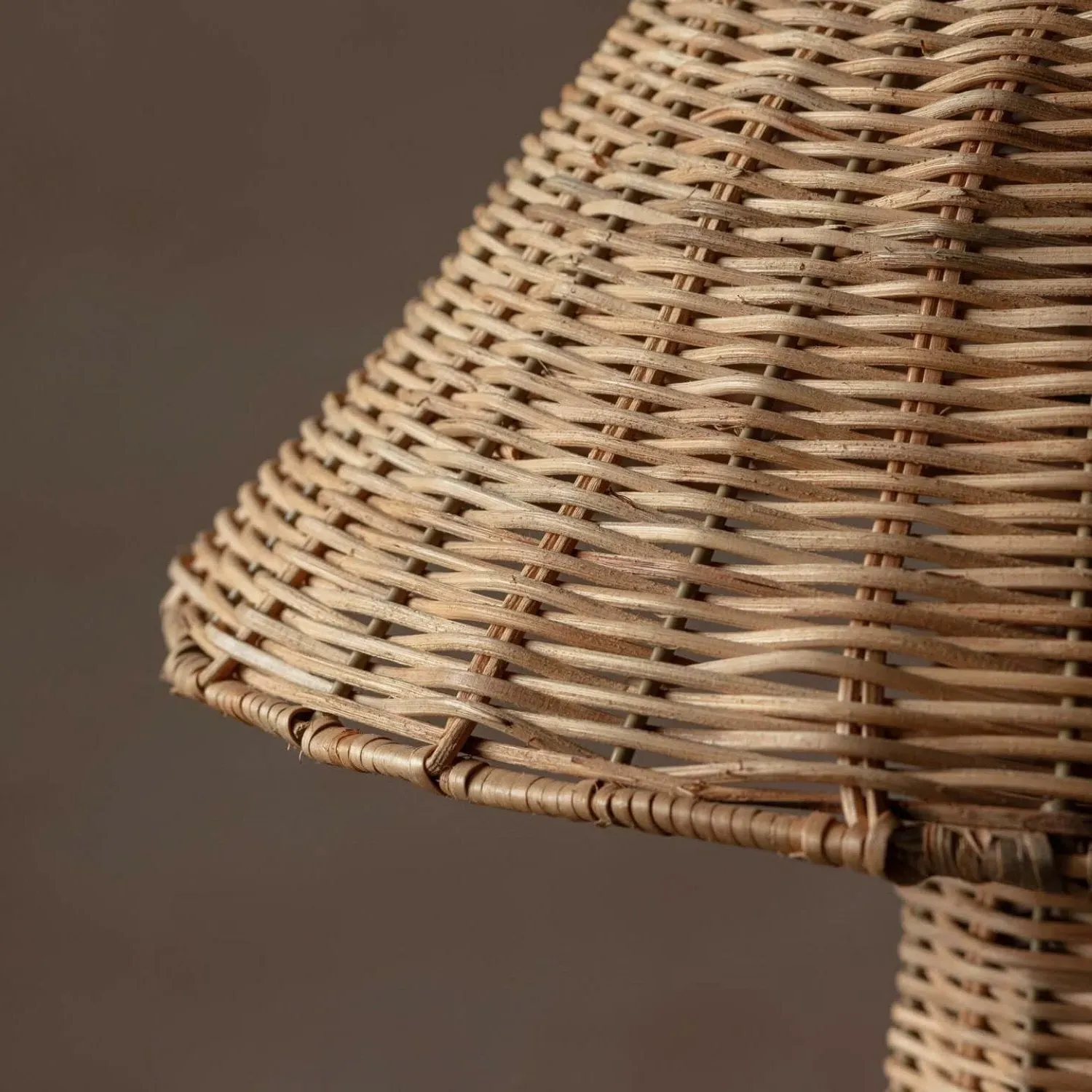 Rattan Table Lamp