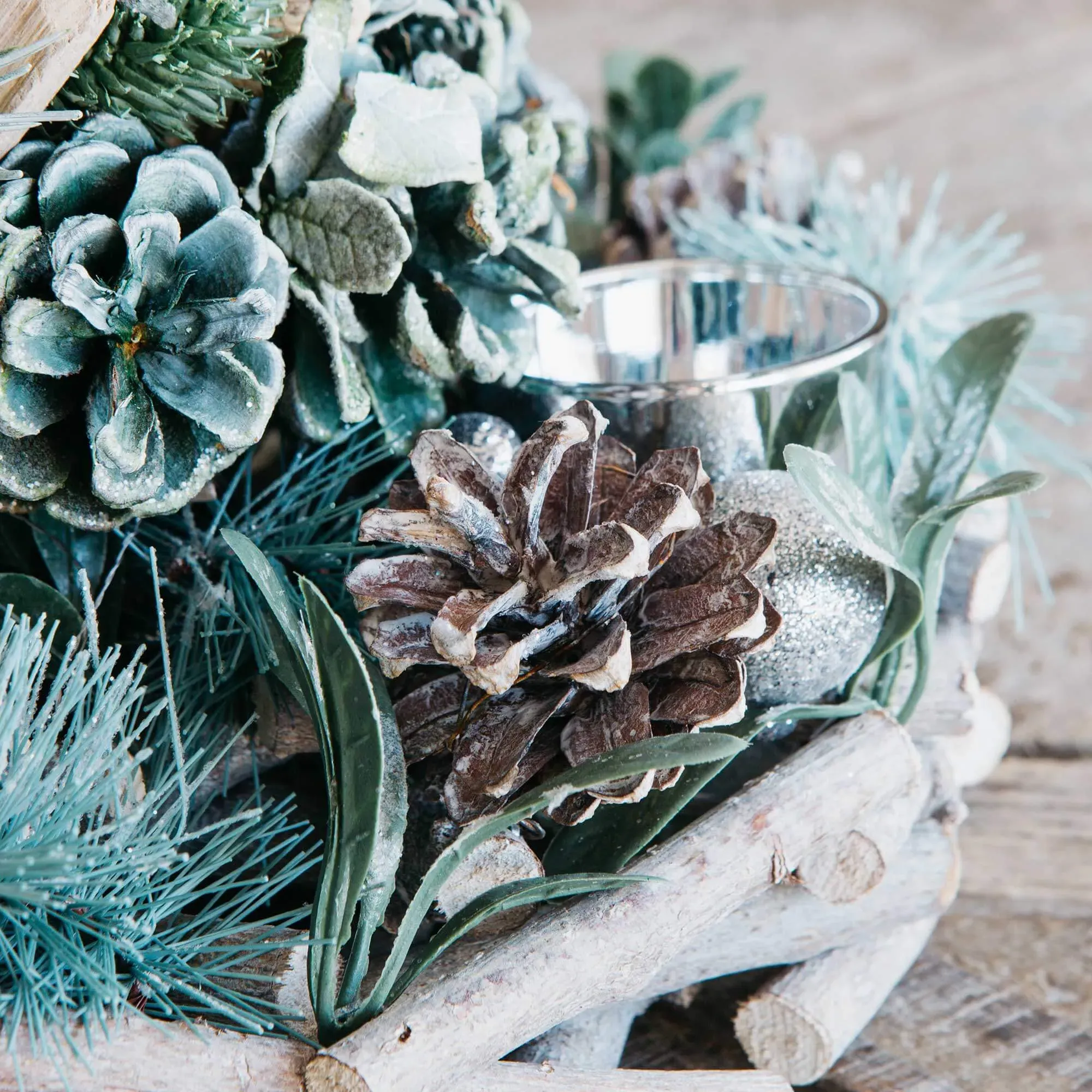 Round Pinecone Candle Wreath - Silver