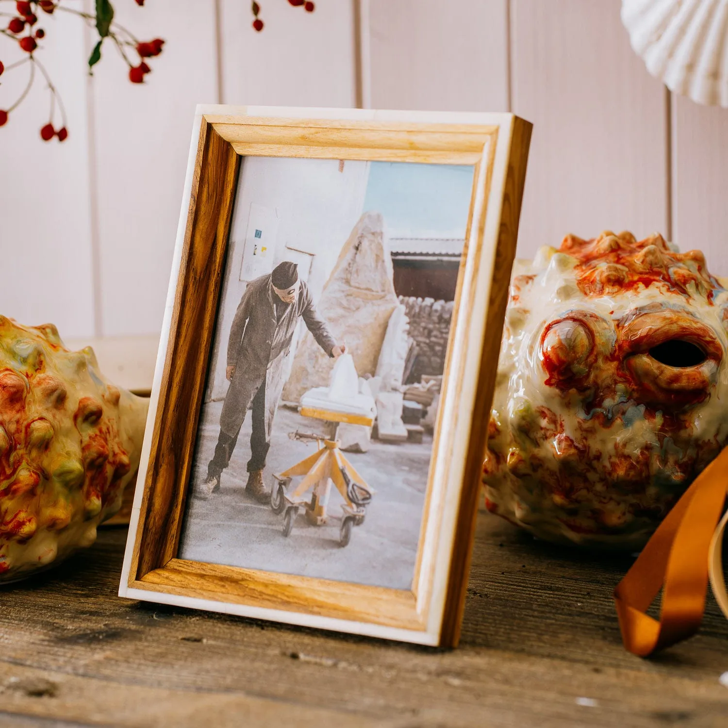 Sagwaan Wood and Bone Photo Frame 5x7 inch - Golden, Wood