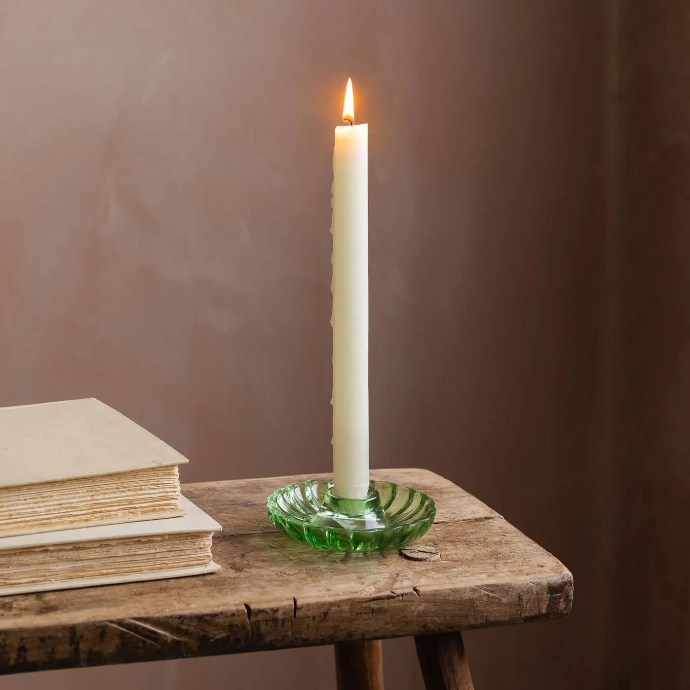 Scalloped Glass Candle Holder - Green