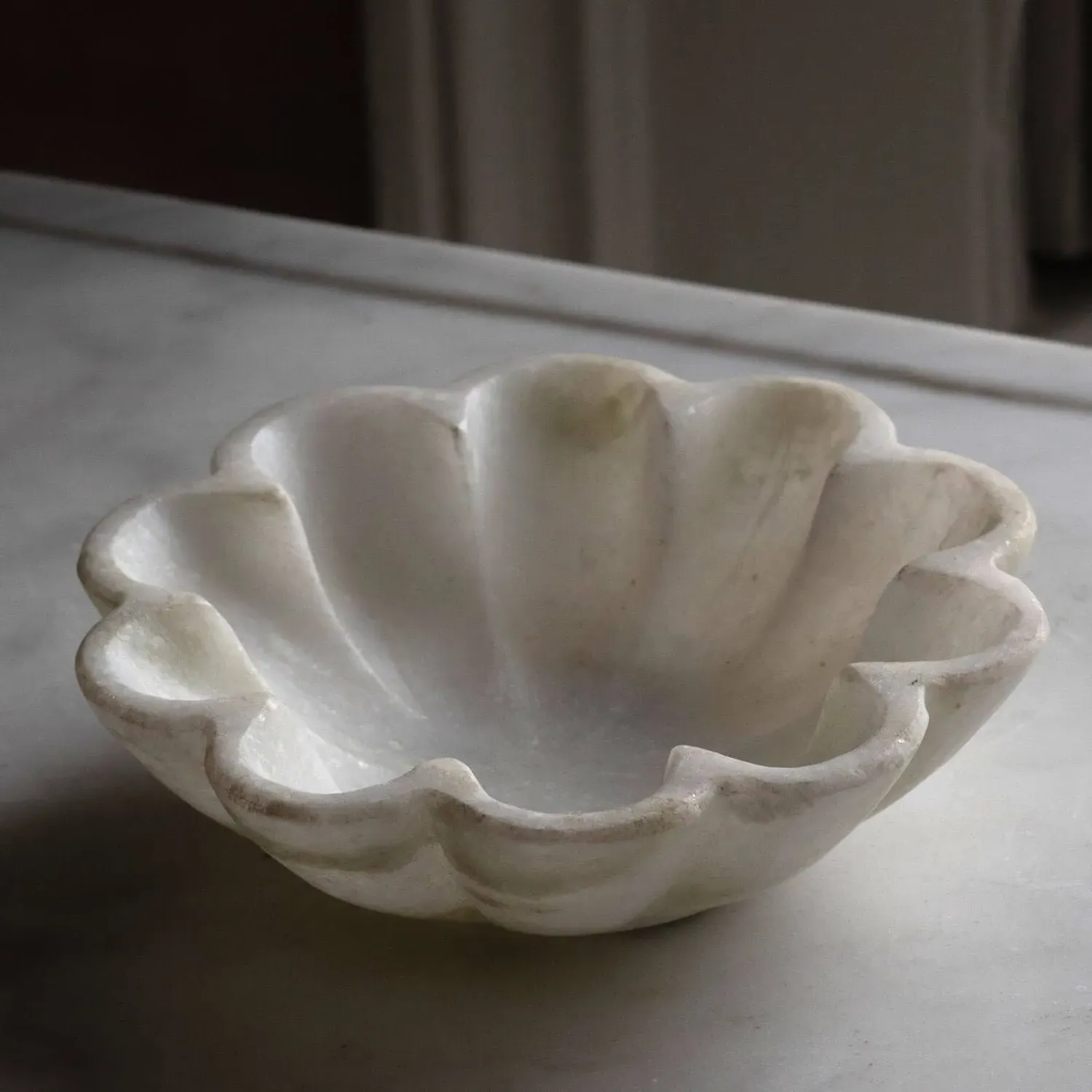 Scalloped Marble Trinket Dish - Ivory