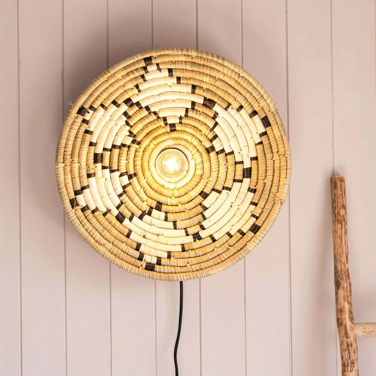 Seagrass Plate Wall Light - White