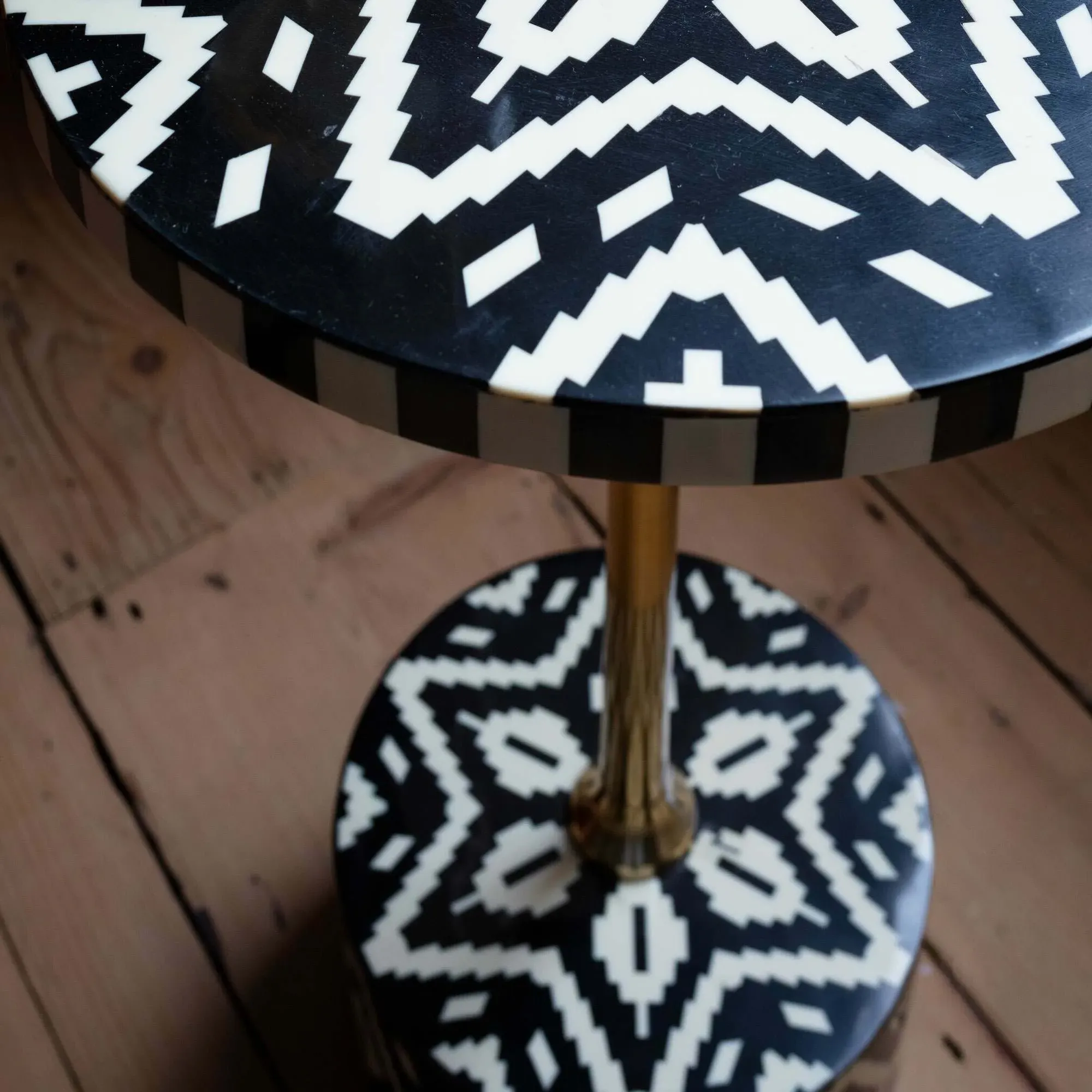Sedgley Round Side Table - Monochrome, Aluminium