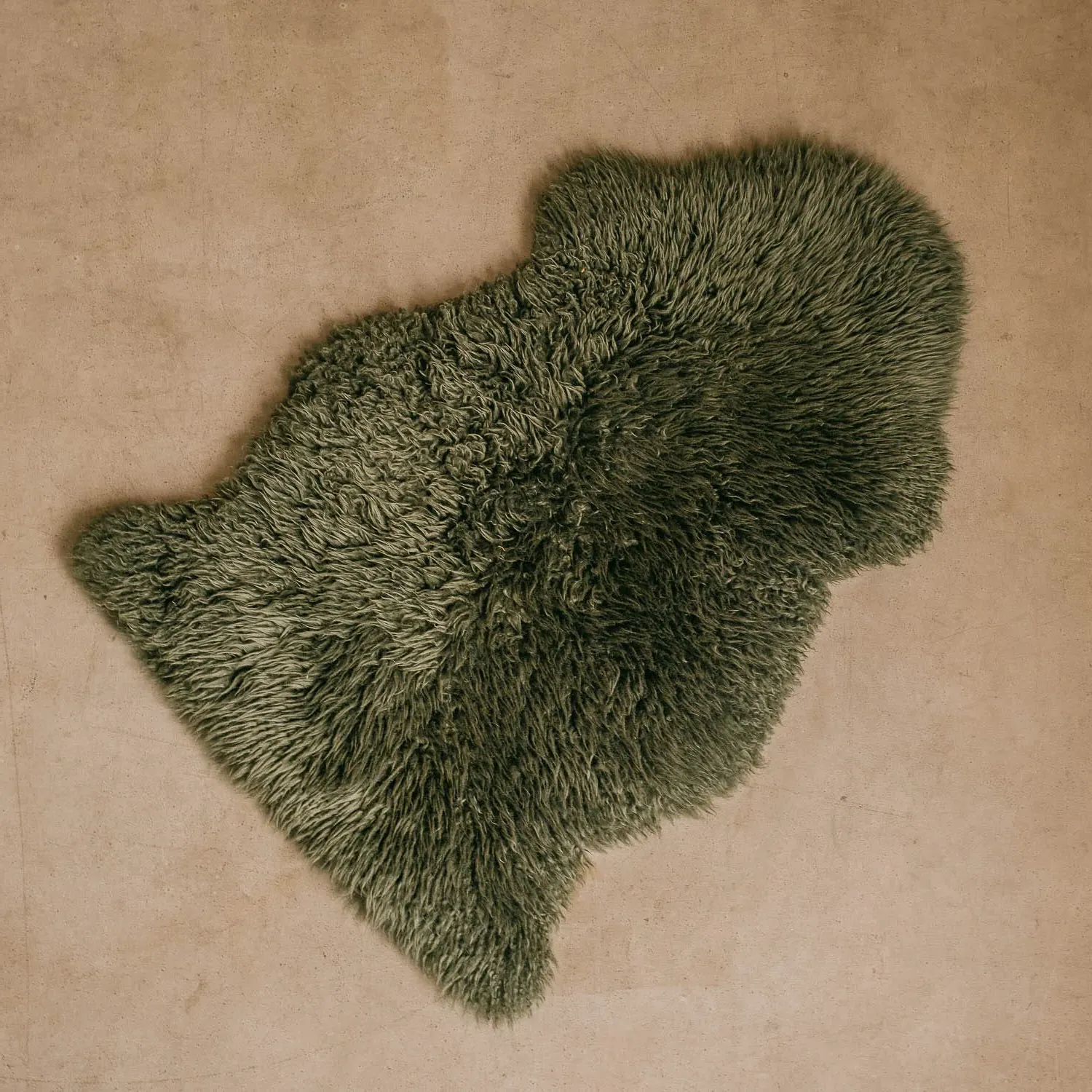 Single Sheepskin Rug - Moss Green image