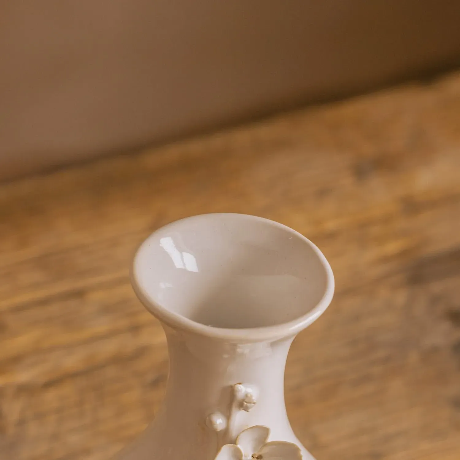 Small Blossom Vase - Off-White, Stoneware