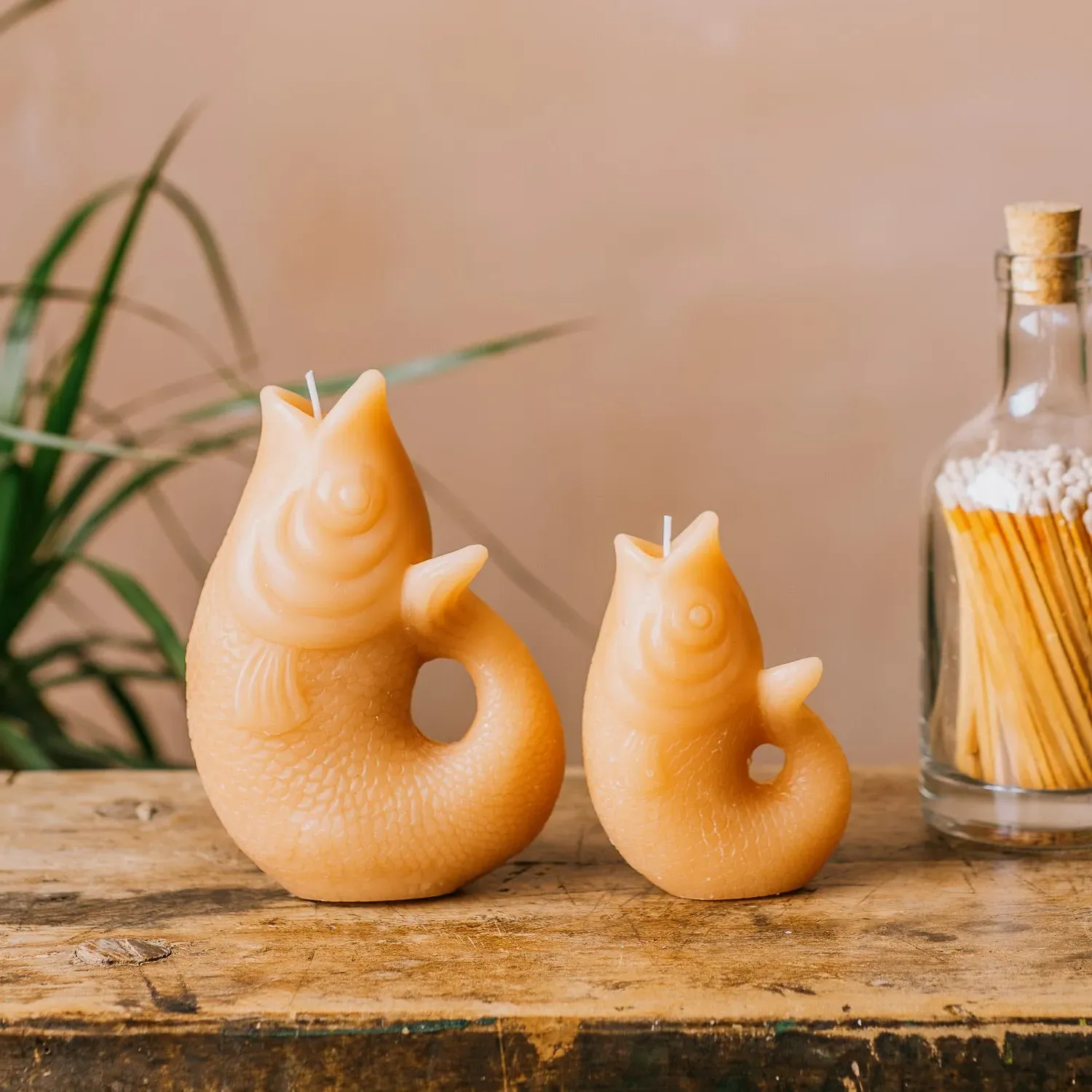 Small Fish Candle - Beige image